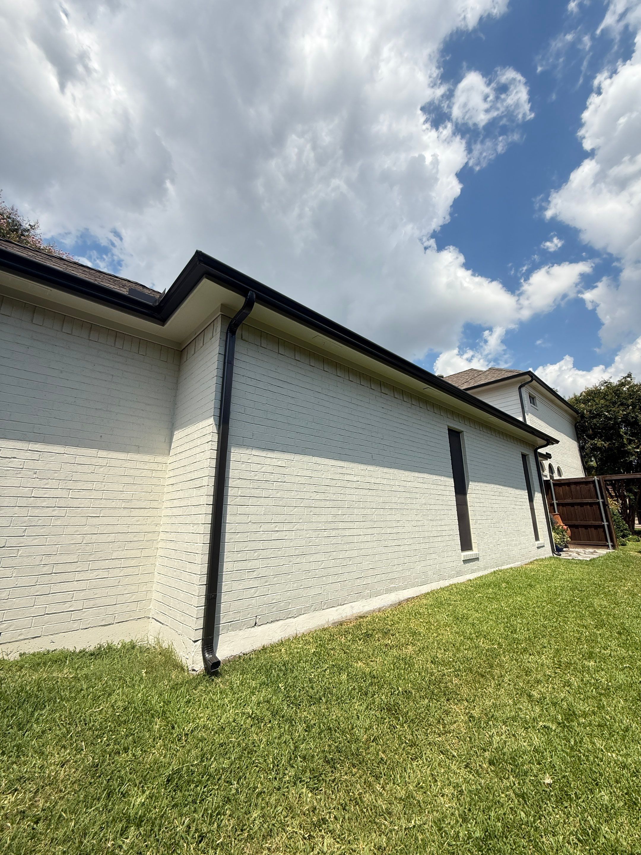 Project in Dallas by Armor Roofing | Exteriors