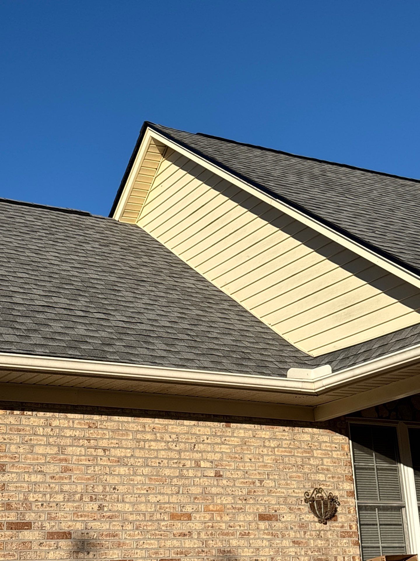 GAF HDZ - Oyster Gray by Linta Roofing