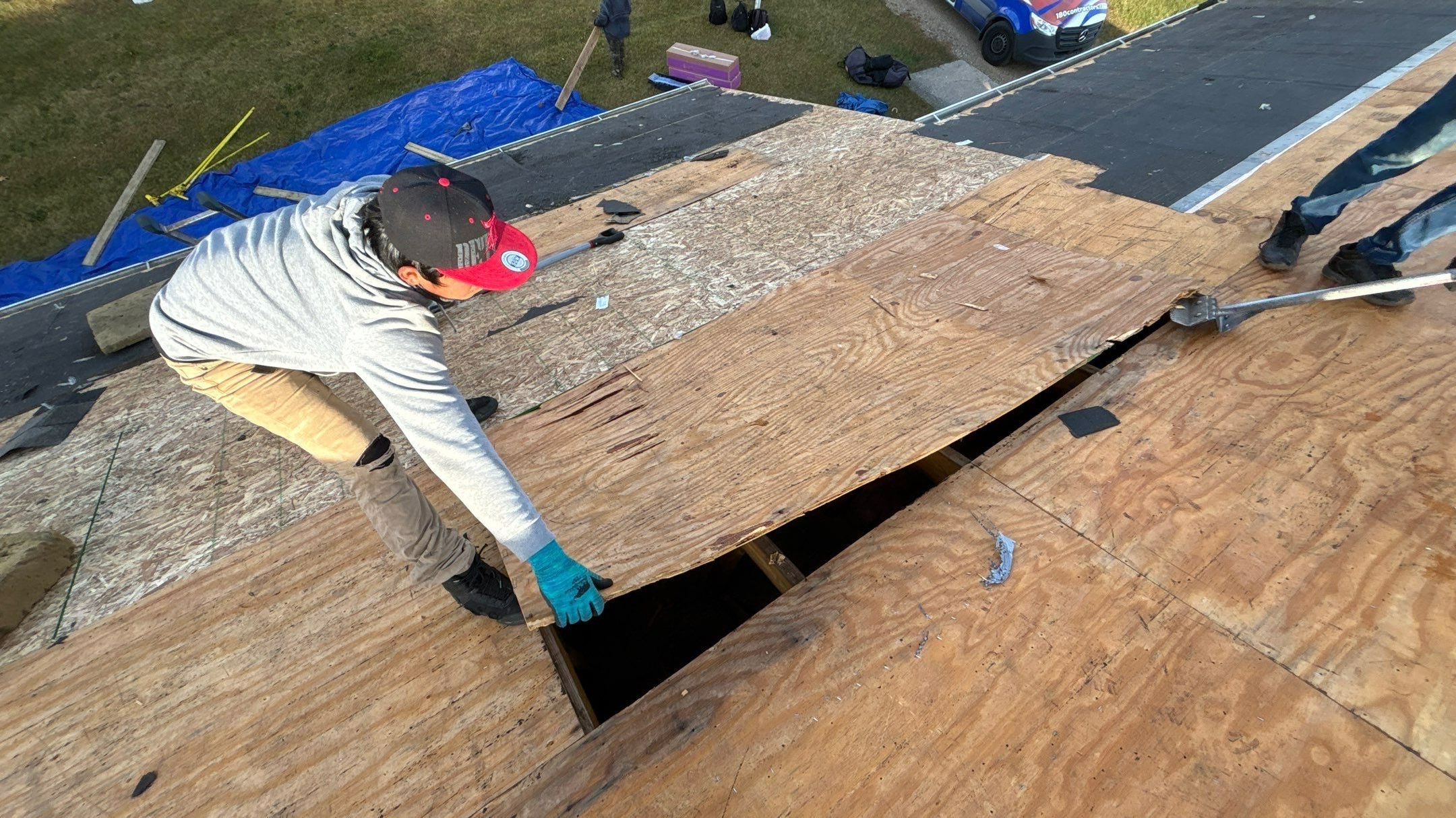 Roof Replacement using CertainTeed Landmark by 180 Contractors
