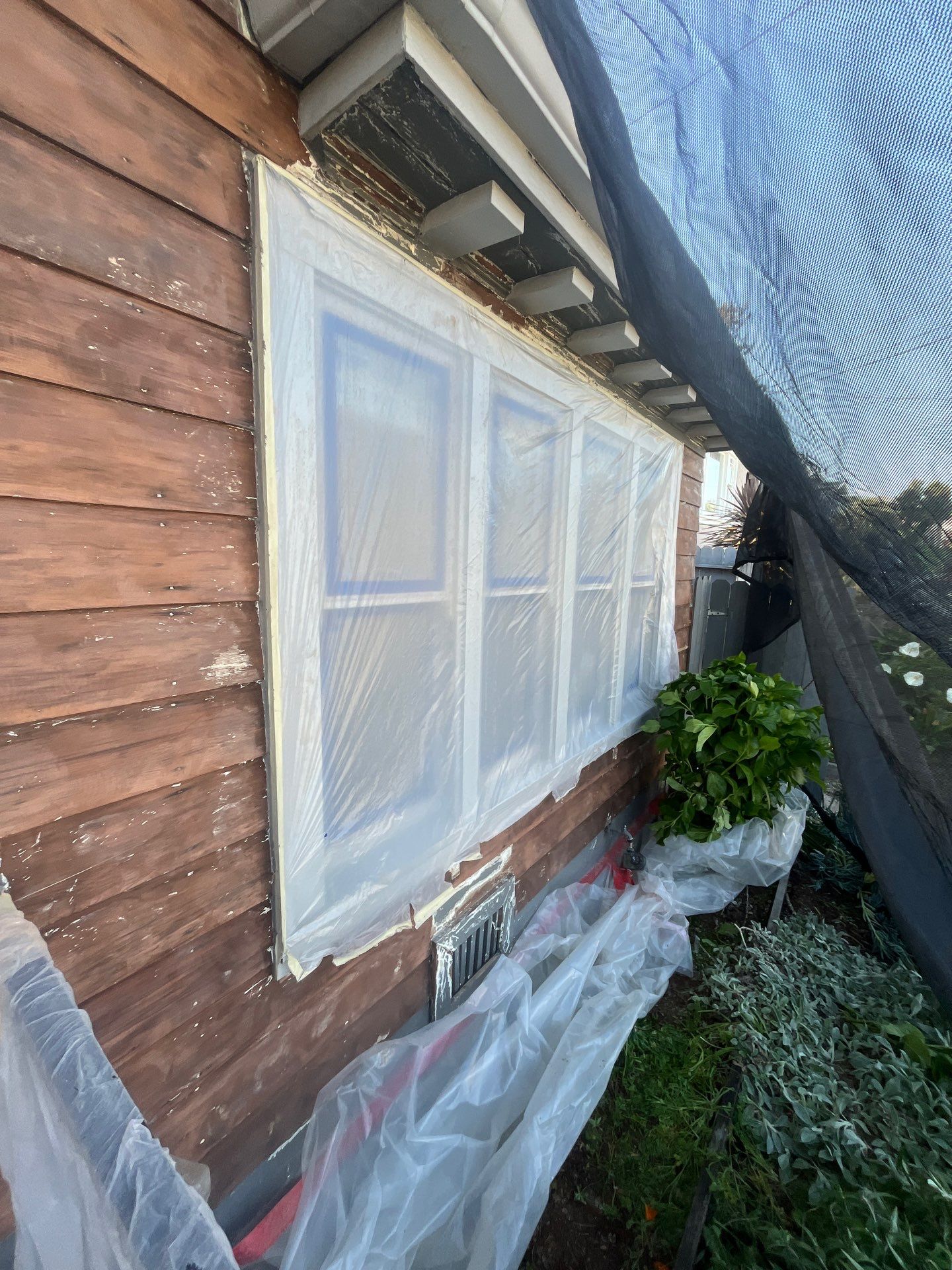 Project in Oakland by Herrera’s Bay Area Painting inc.