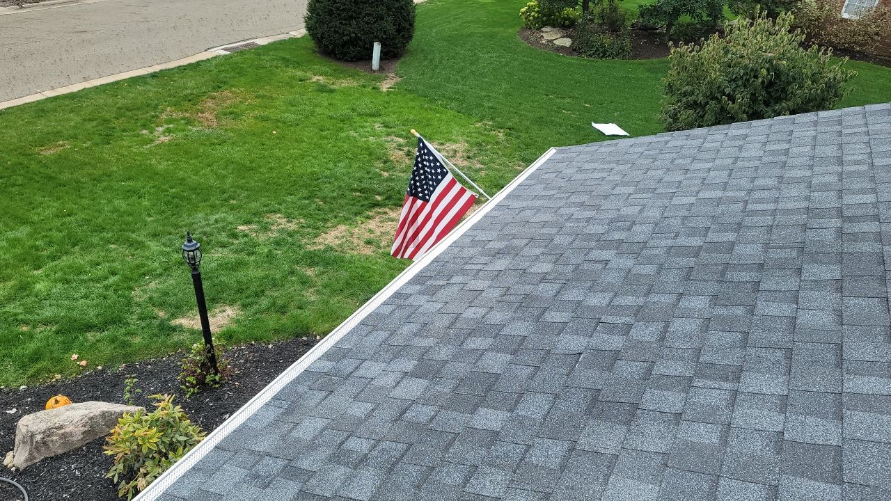 CERTAINTEED LANDMARK COLOR: PEWTER DRIP EDGE: WHITE by Eagle Eye Roofing