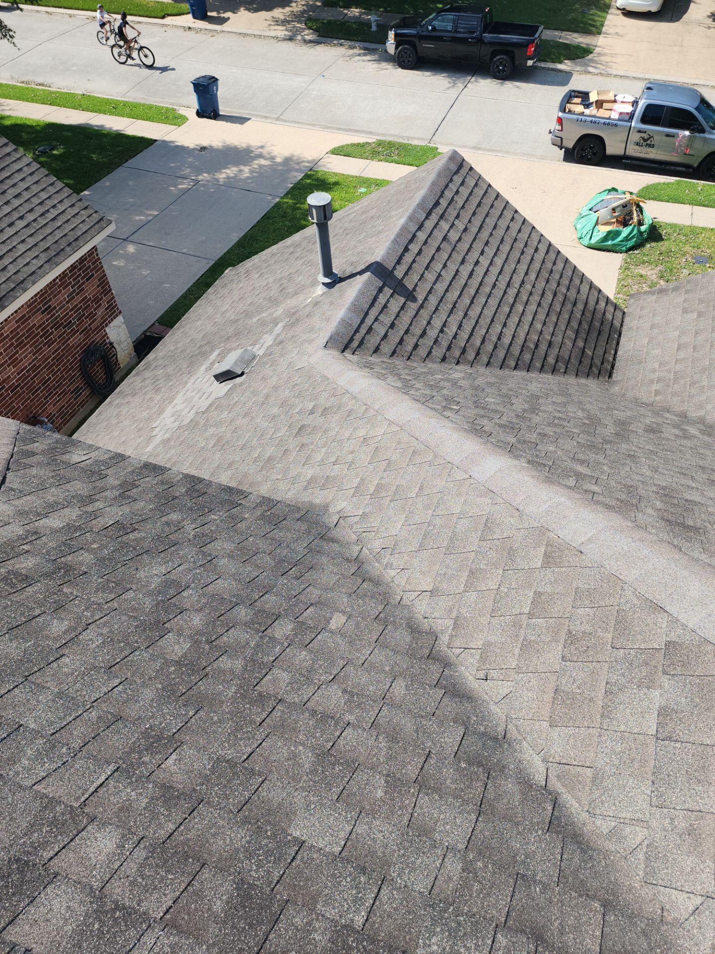 Residential Roofing Repair using Owen's Corning Duration (Lifetime) Shingles by Roof Repair Company