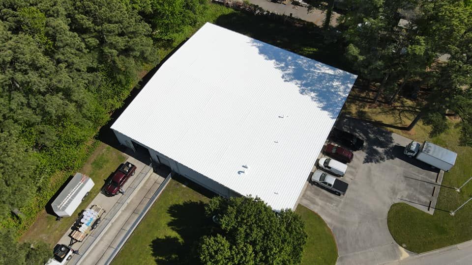 Project by Commercial Roofing Pros  by Commercial Roofing Pros 