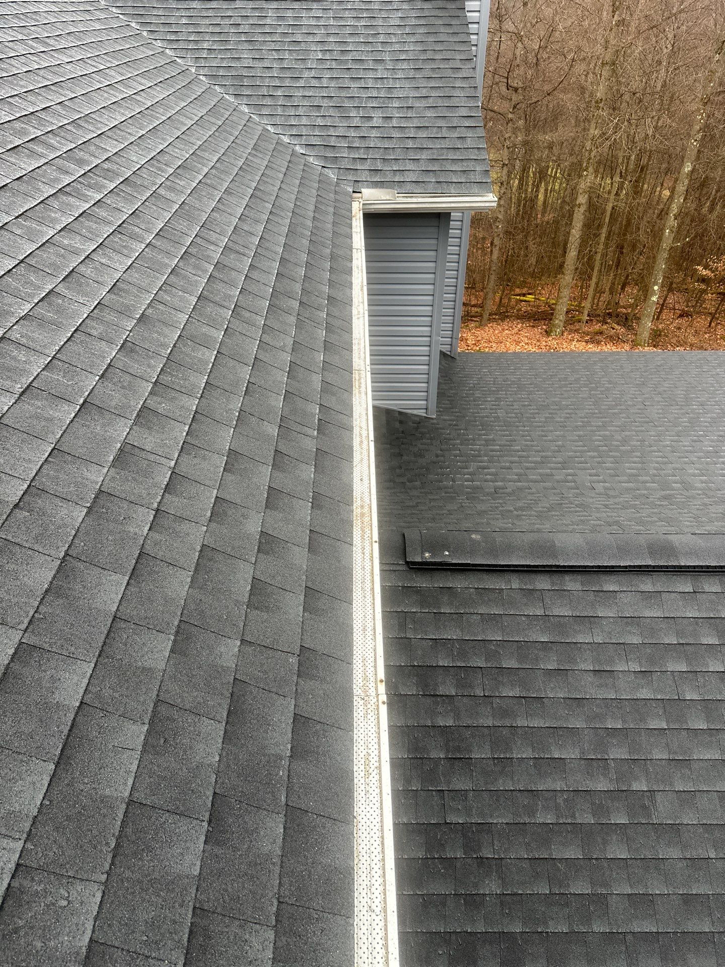 Residential Roofing Installation using GAF Timberline HDZ, Charcoal by Rainstoppers Roofing