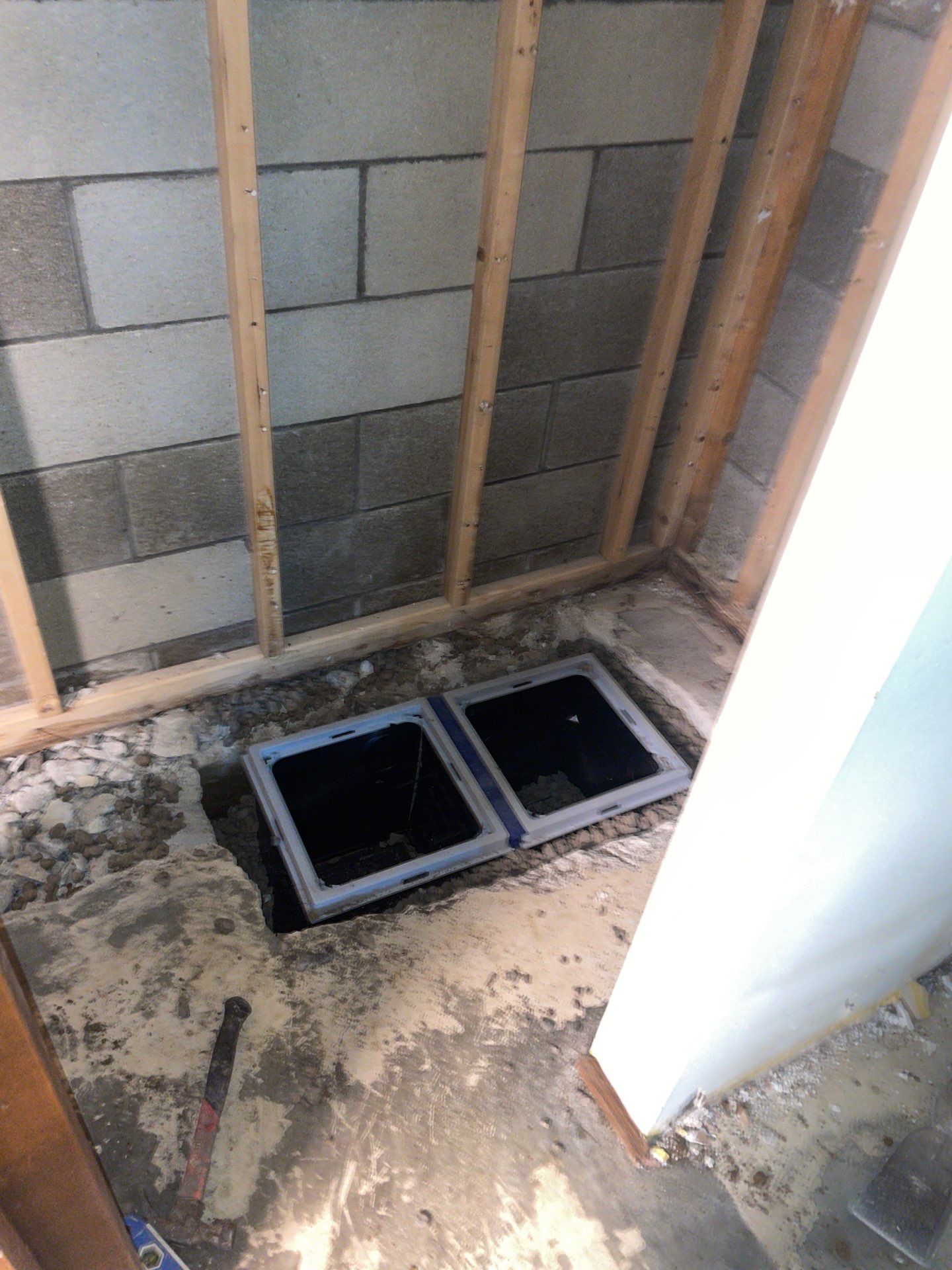 Crawl Space Interior/Exterior Waterproofing by Toledo Basement Repair 