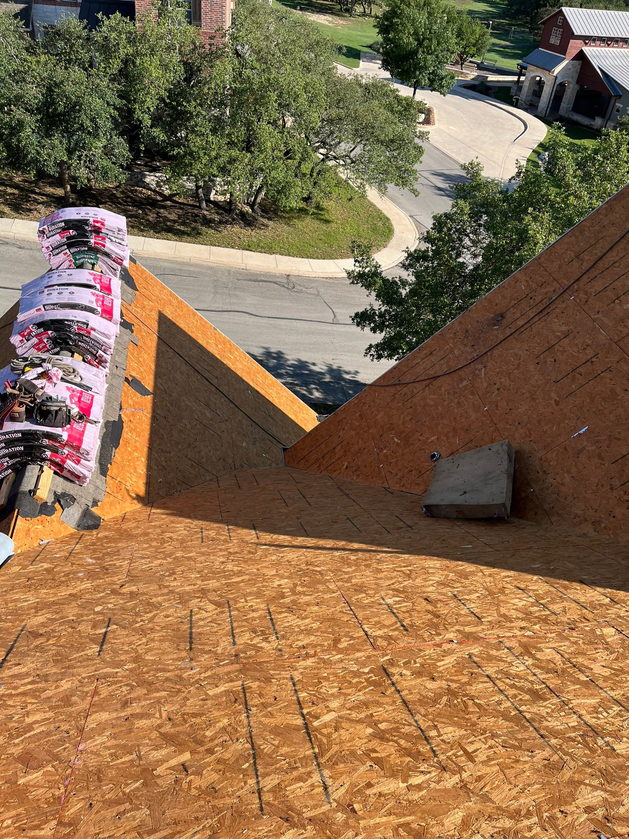 Residential Roof Replacement using Owens Corning 30 year Architectural Shingles by Premier Roofing and Contracting
