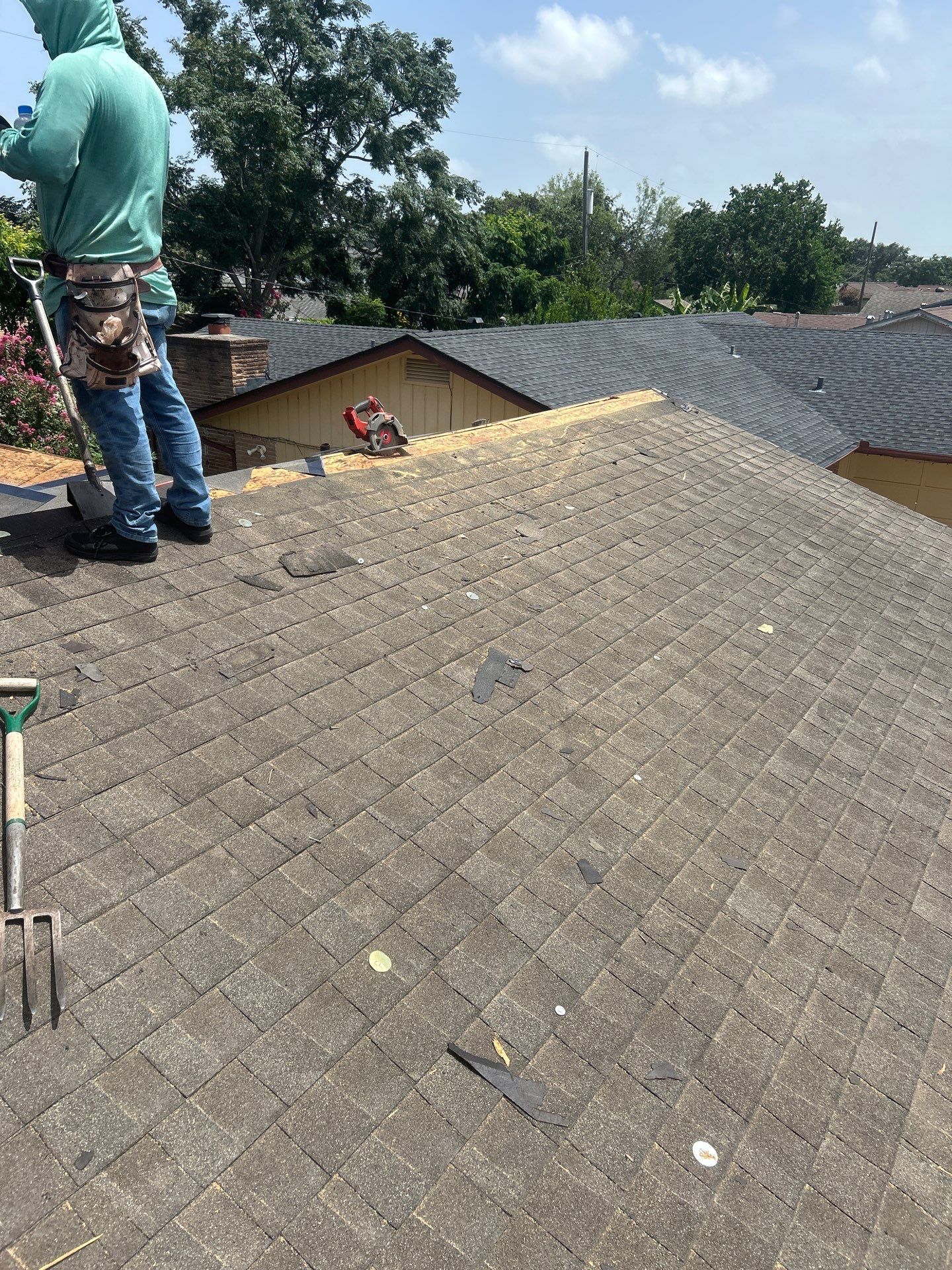 Screened in, on Spicewood by Bayfront Roofing and Construction