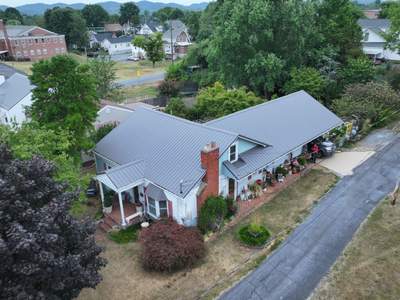 Offield Residence