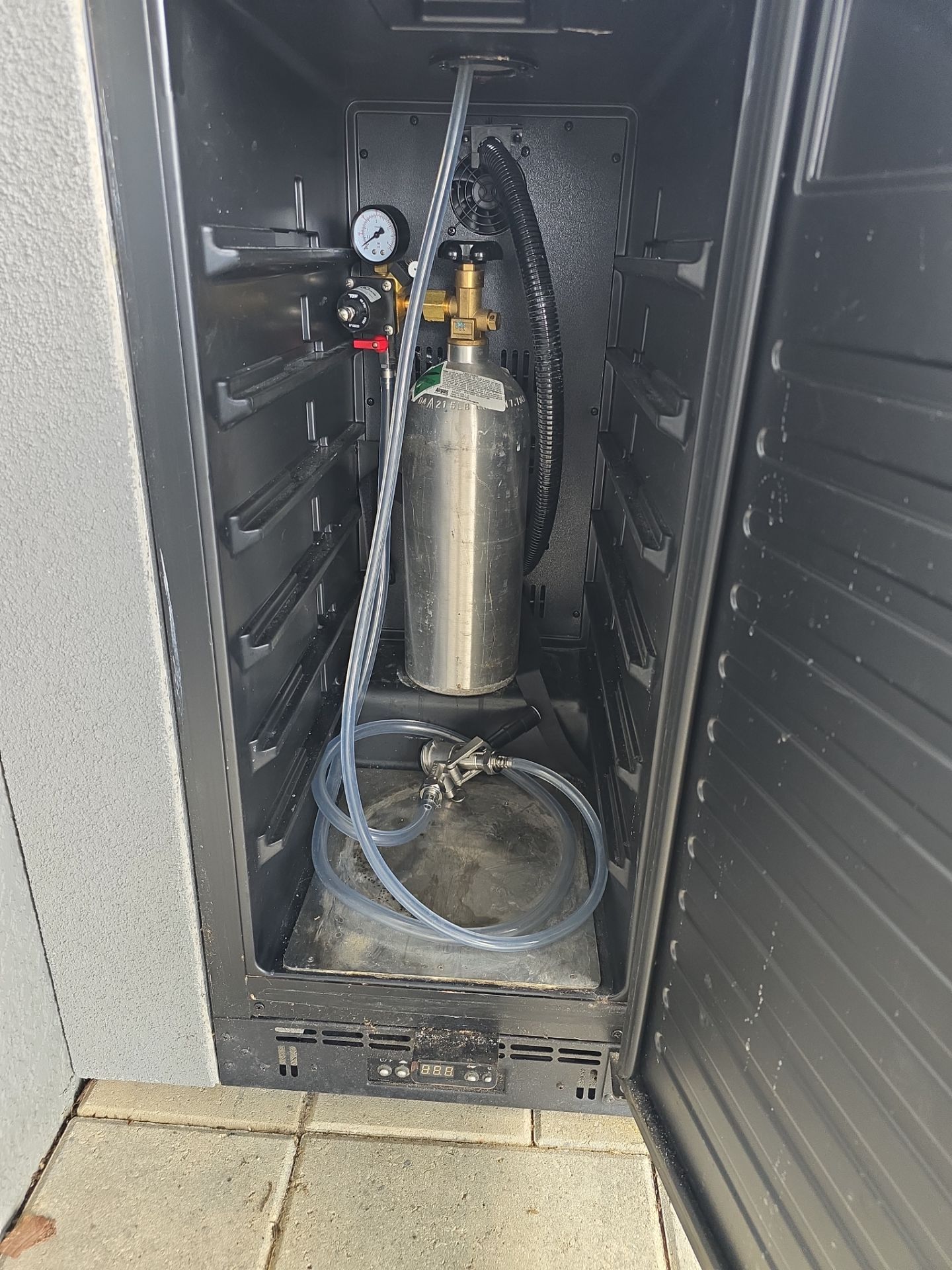 Summit Appliance Kegerator by AMB-WORKS APPLIANCE REPAIR
