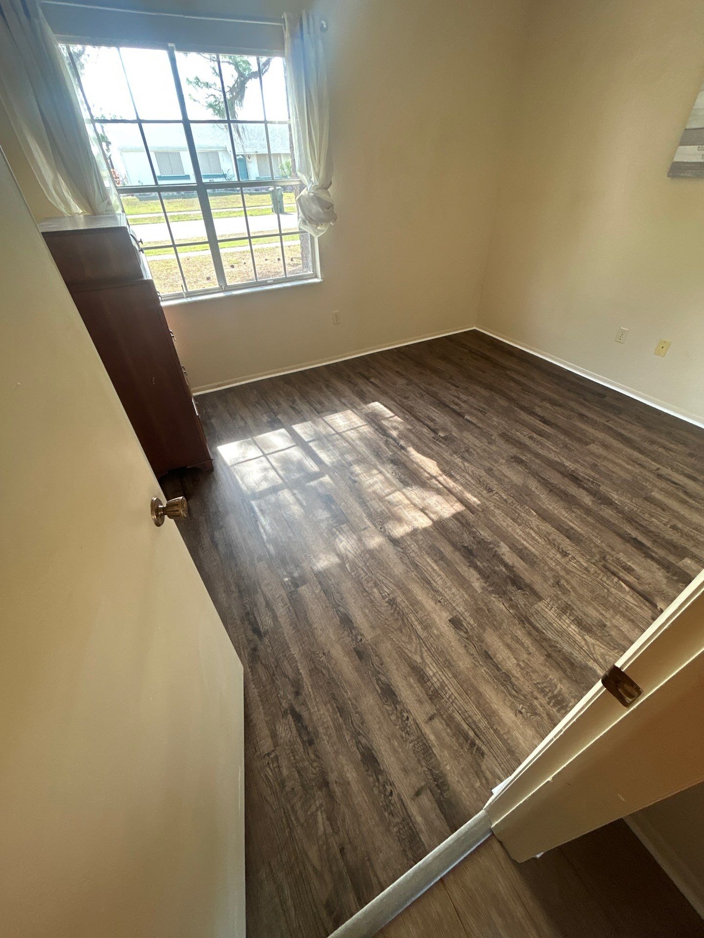 Flooring Installation by Vrmmm Flooring