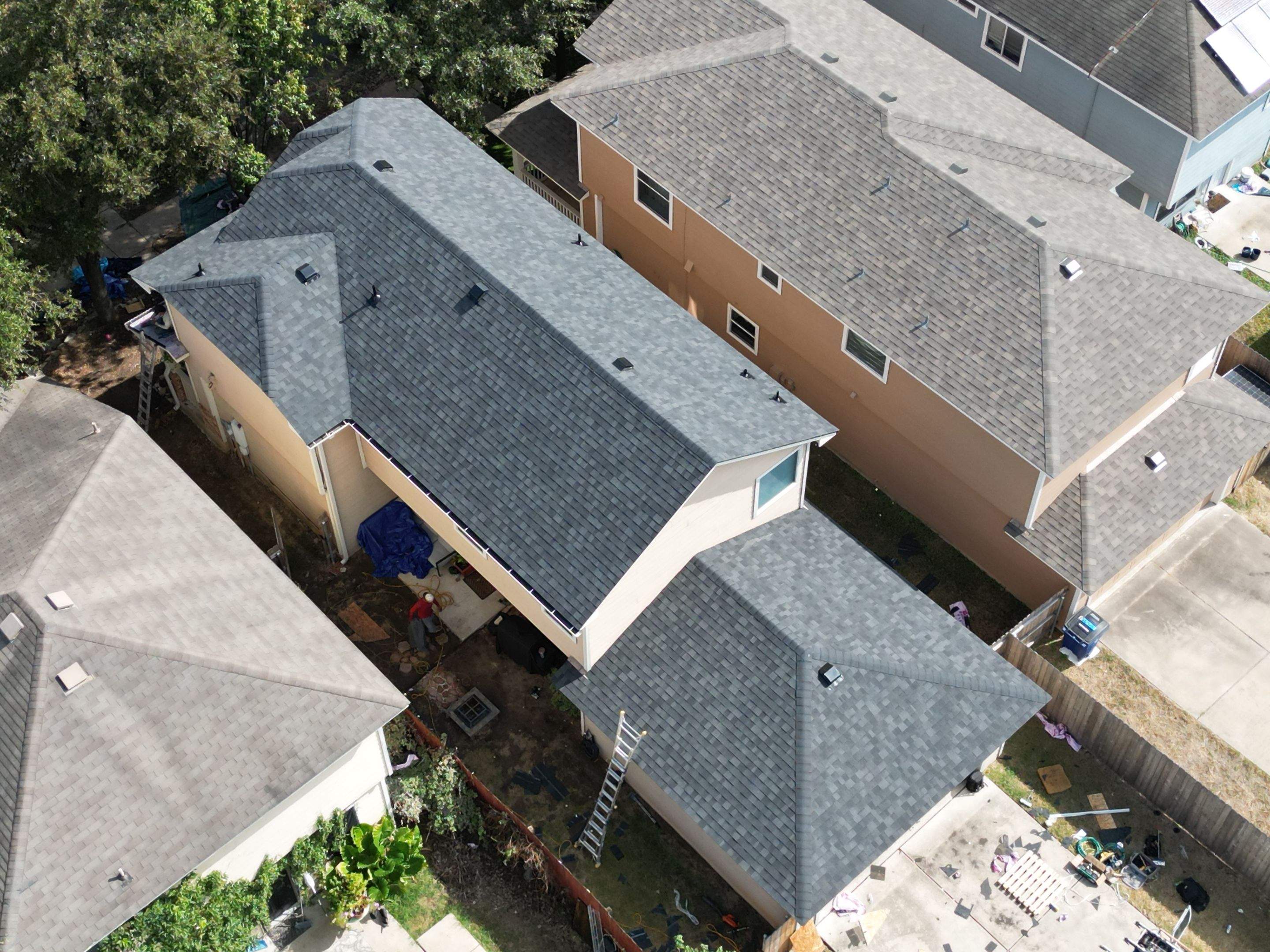 Onyx Black - TruDefinition Duration by RoofsOnly.com