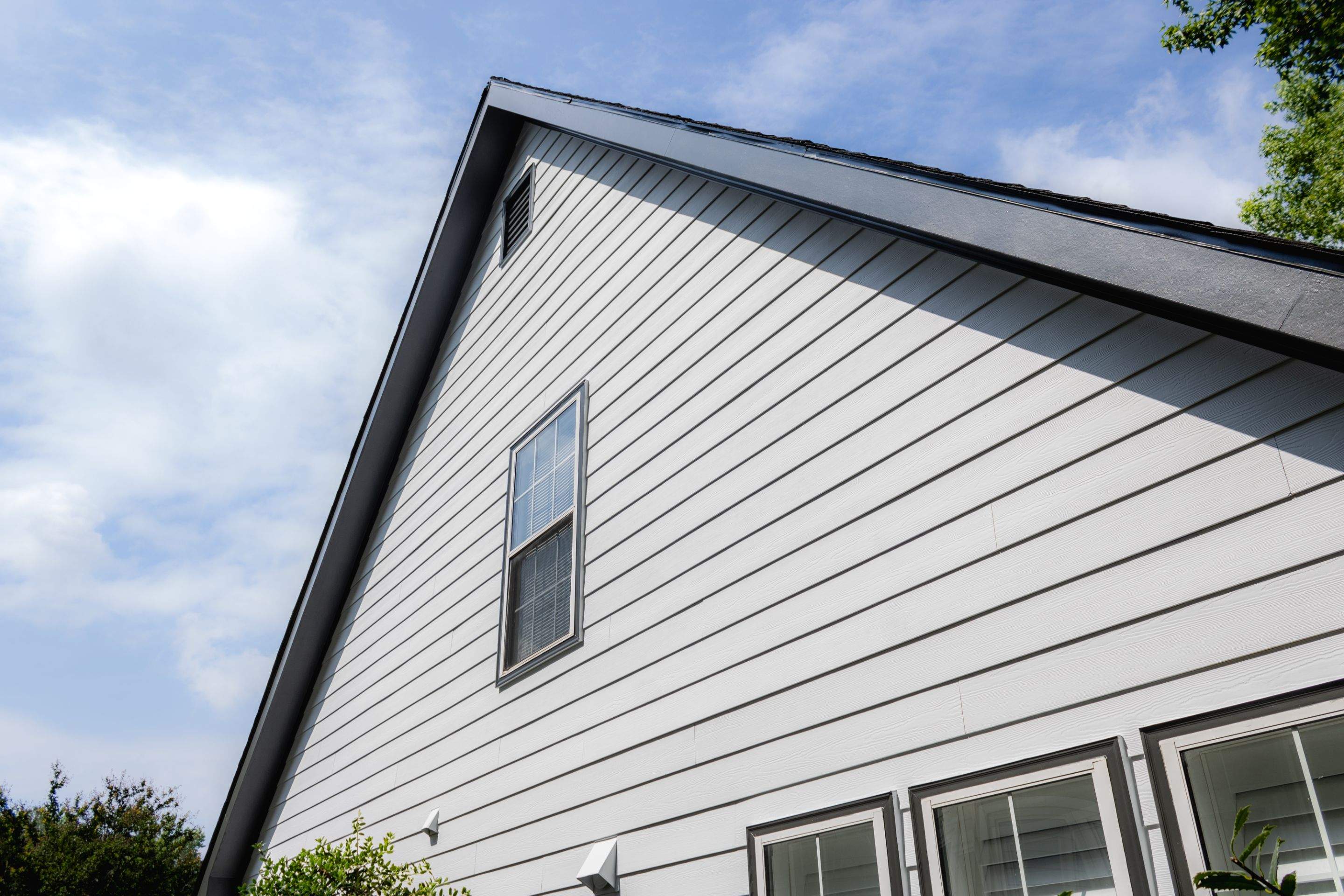 Alpharetta, GA Siding & Exterior Painting with Black Trim Before & After by Nelson Exteriors