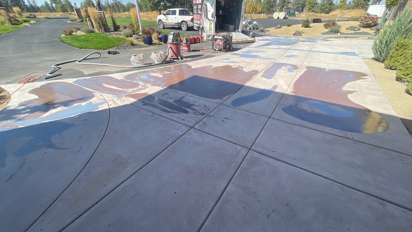 Driveway using Trail Mix 1/8" Chip by Croc Coatings, LLC