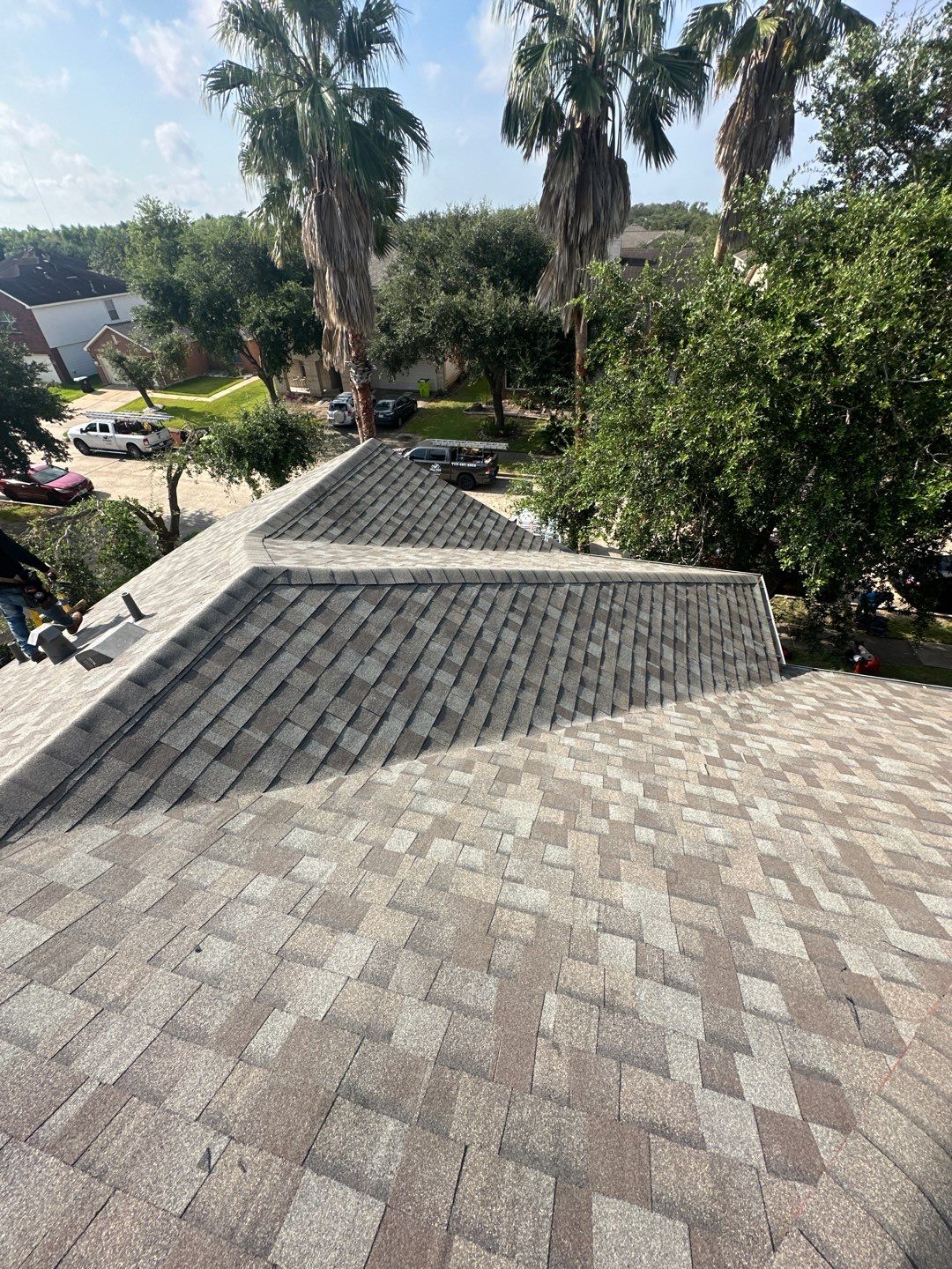 Residential Roofing Installation using Owen's Corning Duration (Lifetime) Shingles by Roof Repair Company