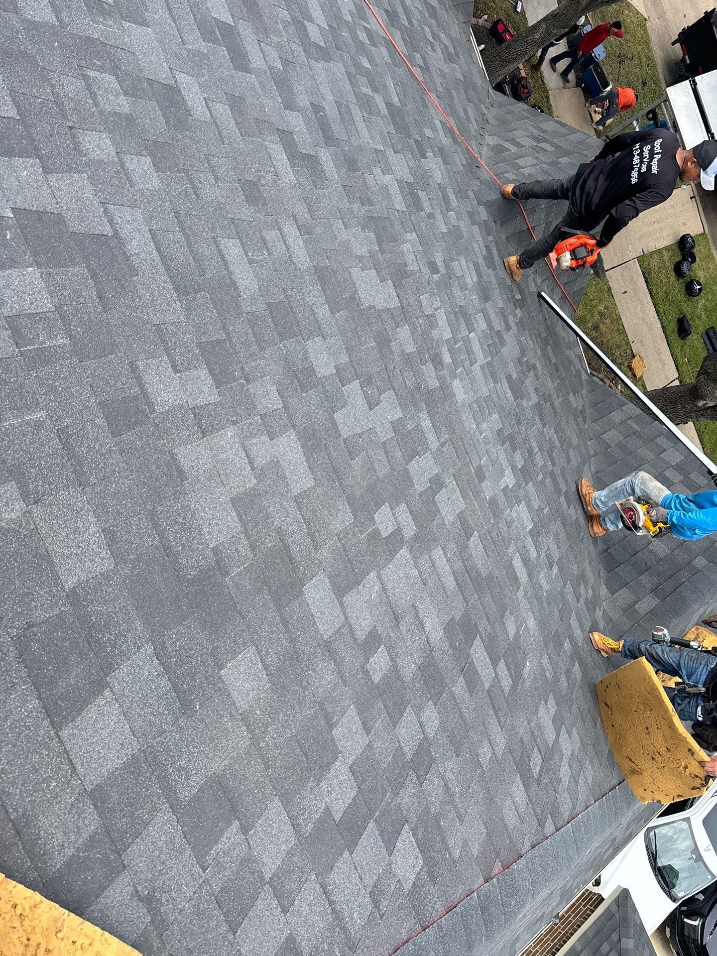 Residential Roofing Installation using Owen's Corning Duration (Lifetime) Shingles by Roof Repair Company