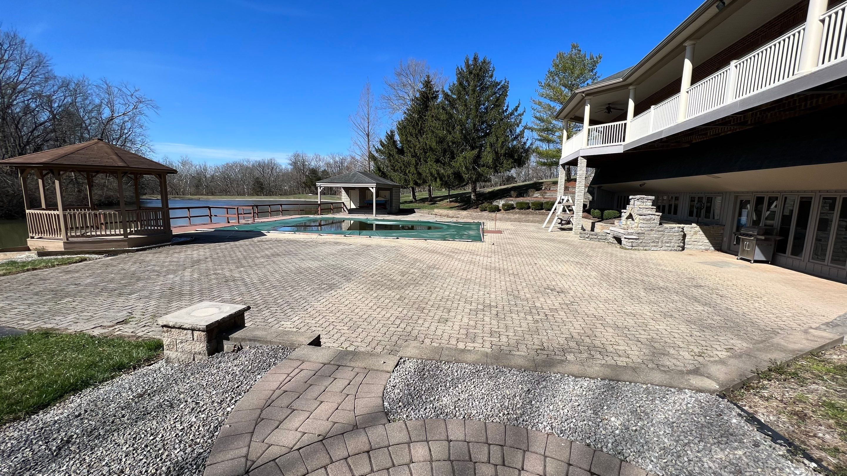 Tear Out, Plant Install & Mulch by Reisenberg’s Lawn & Landscape, LLC