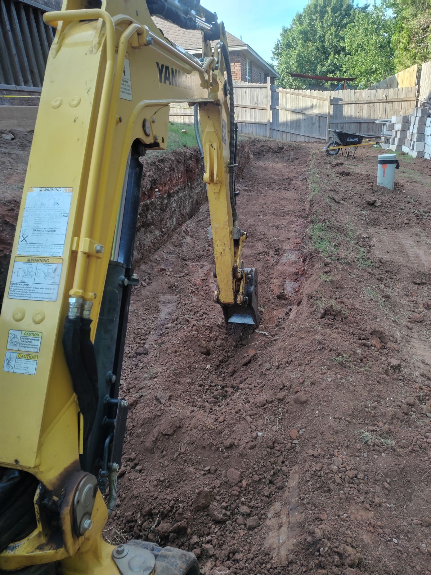 Custom Segmental Block Retaining Wall and Sod Installation in Lawton by Clays Services Inc