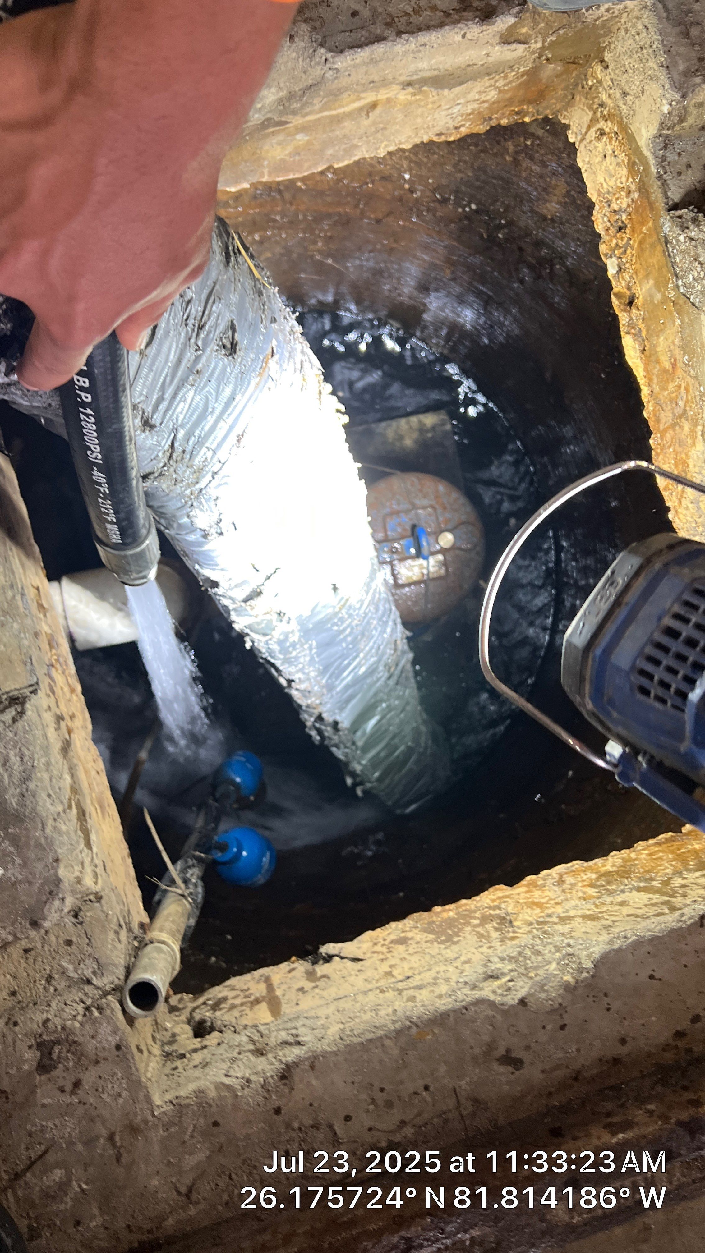 Naples Condo Complex Stormwater System Maintenance and Hurricane Cleanup by APS Power & Water