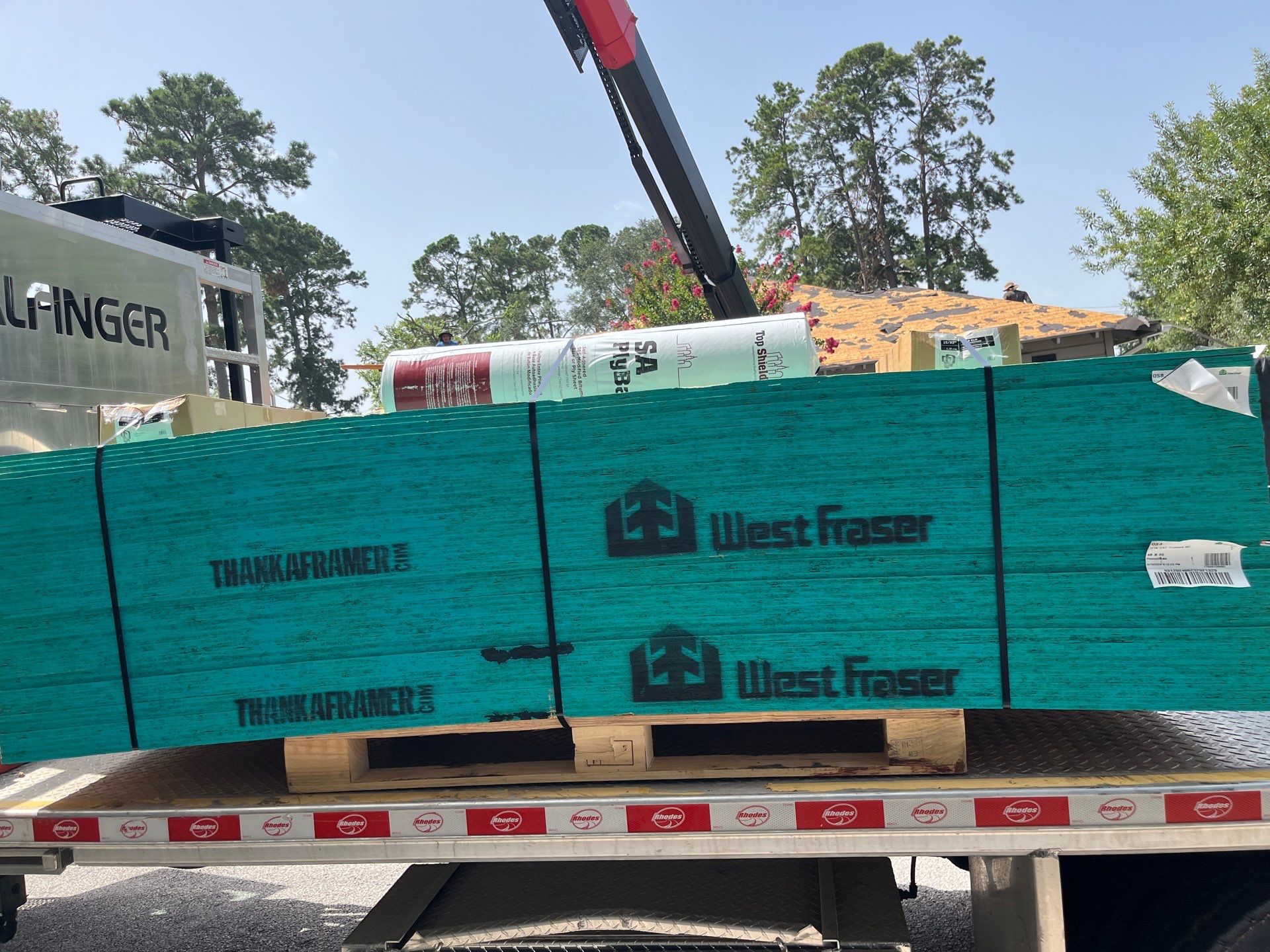 Residential Roofing Installation using Owen's Corning Duration (Lifetime) Shingles by Roof Repair Company