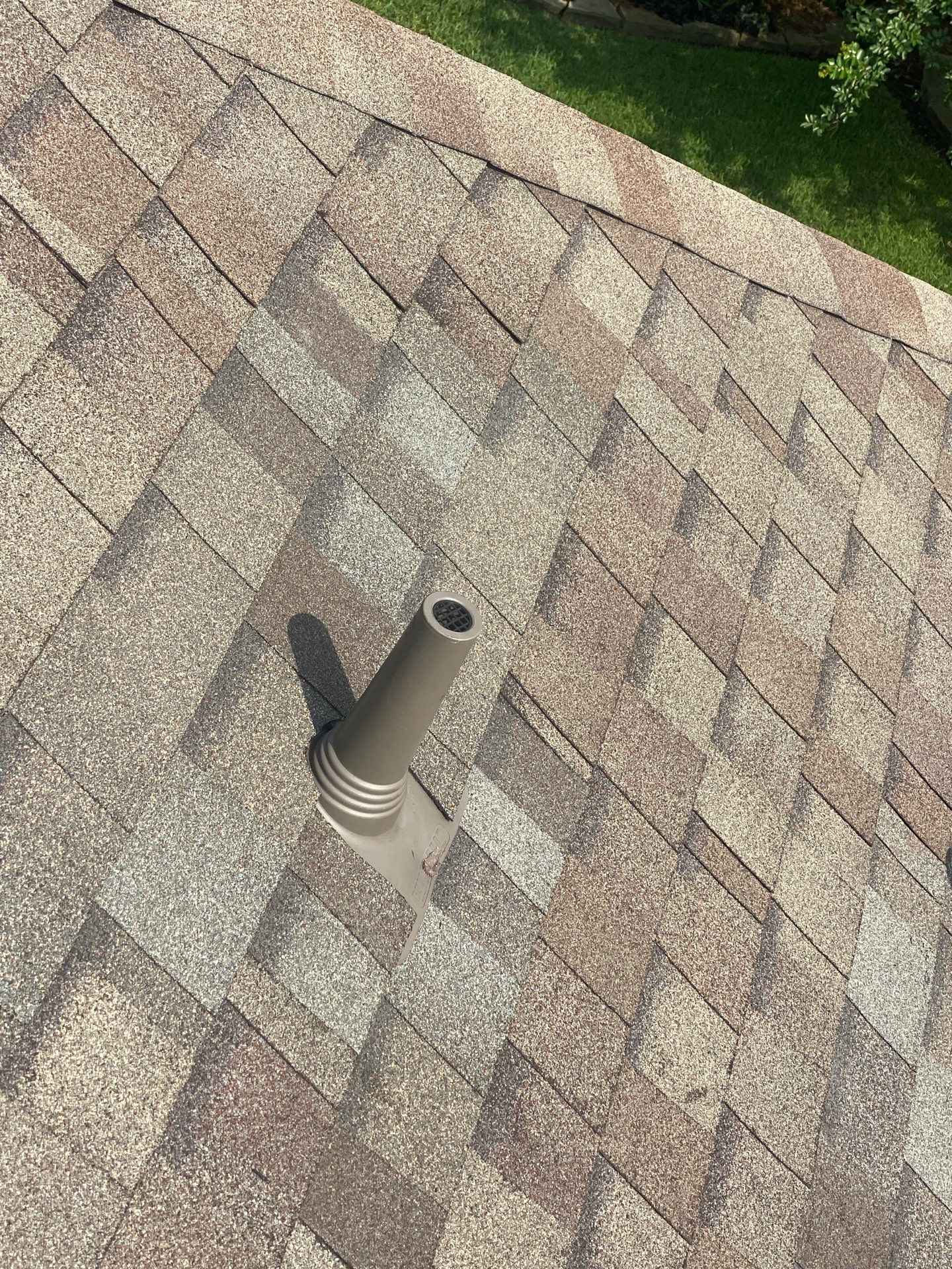 Hail Damage using Owen's Corning Duration (Lifetime) Shingles by Roof Repair Company