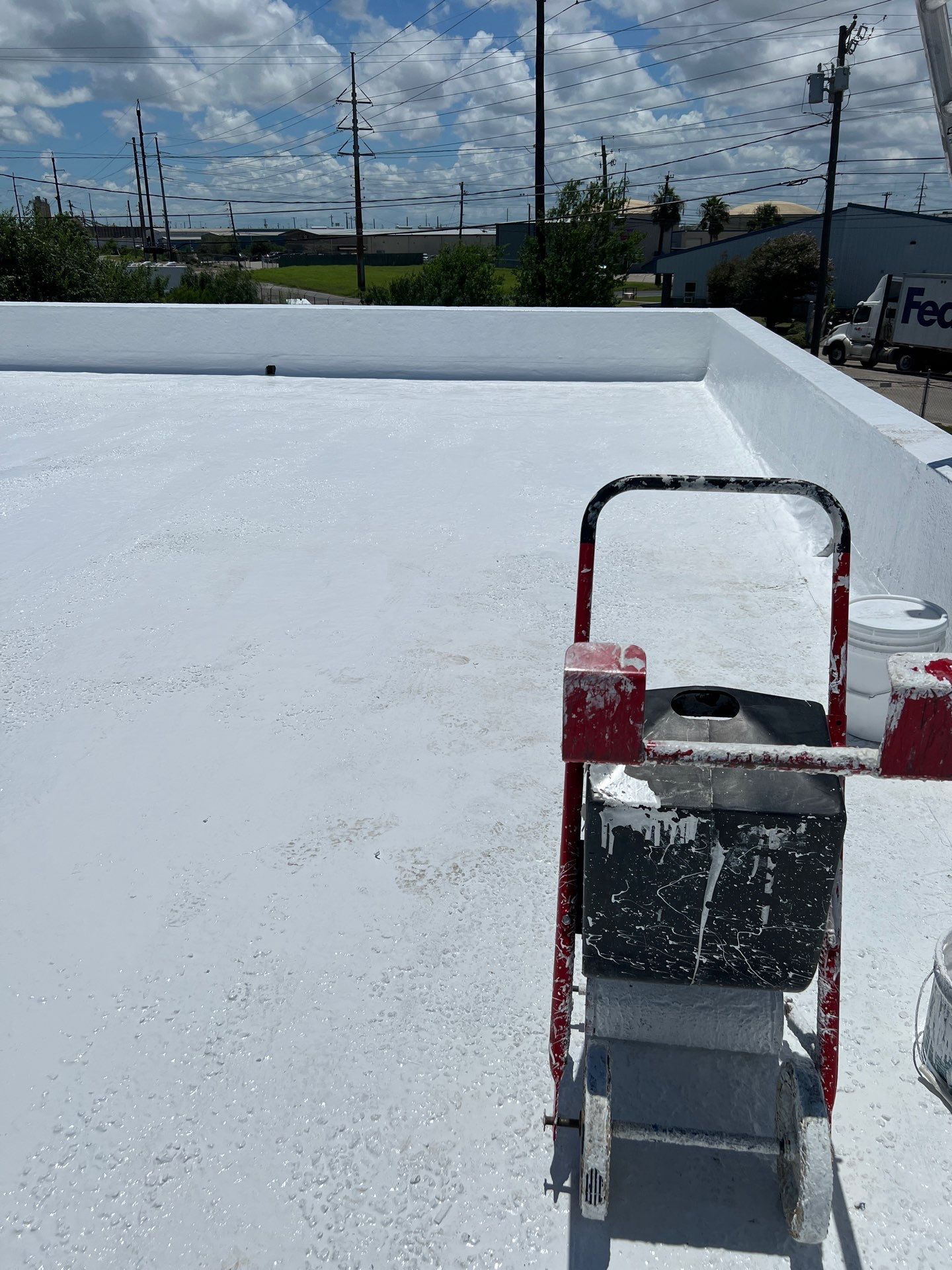 Dirty leaking Gravel Roof by Bayfront Roofing and Construction