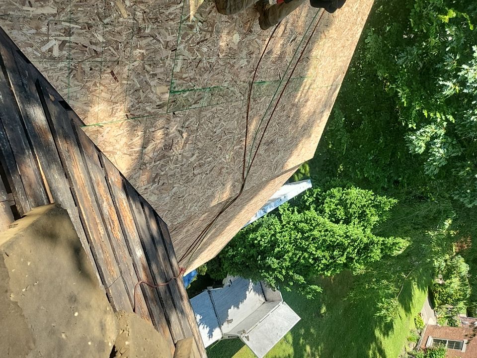 ATLAS PINNACLE COLOR: COASTAL GRANITE by Eagle Eye Roofing