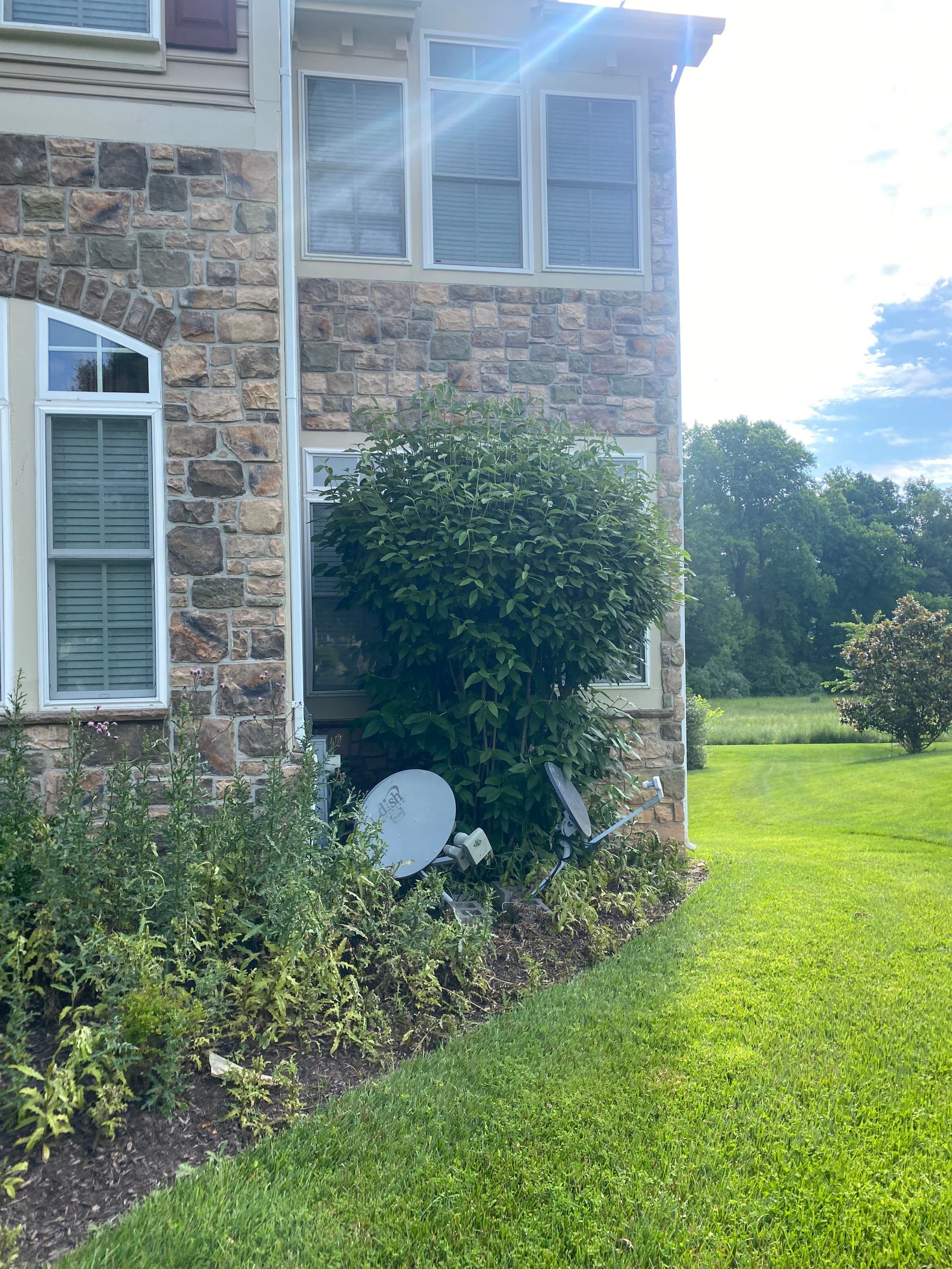 Landscape Cleanup & Mulch  by The Smet Companies, LLC
