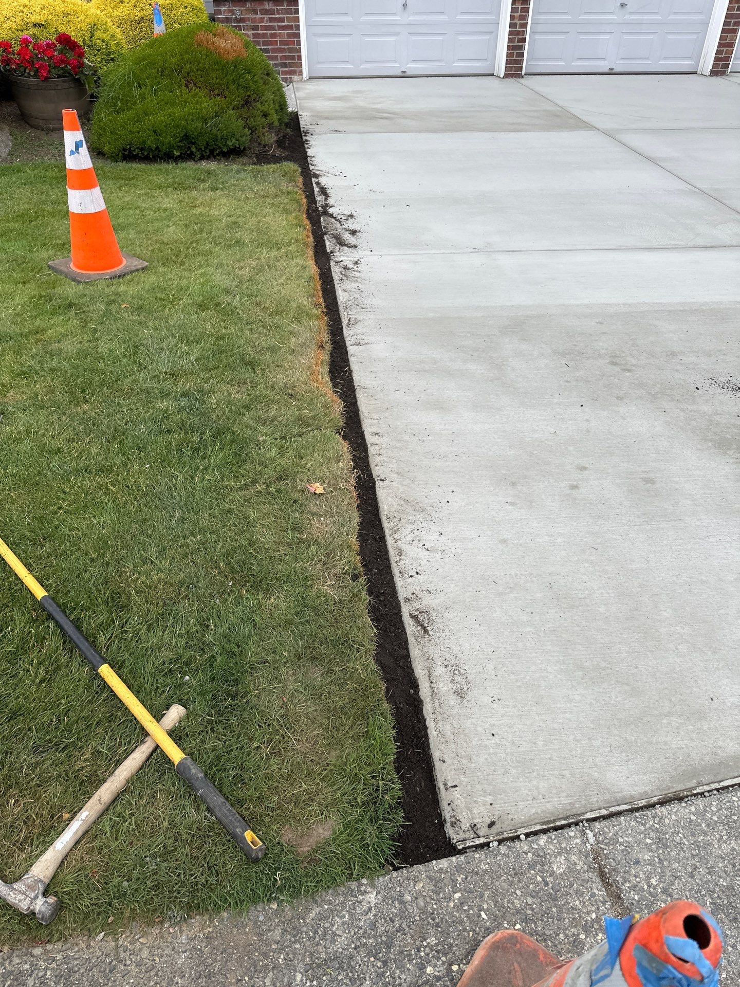 Concrete Driveway Renovation | Snohomish  by Jireh Asphalt & Concrete Inc 
