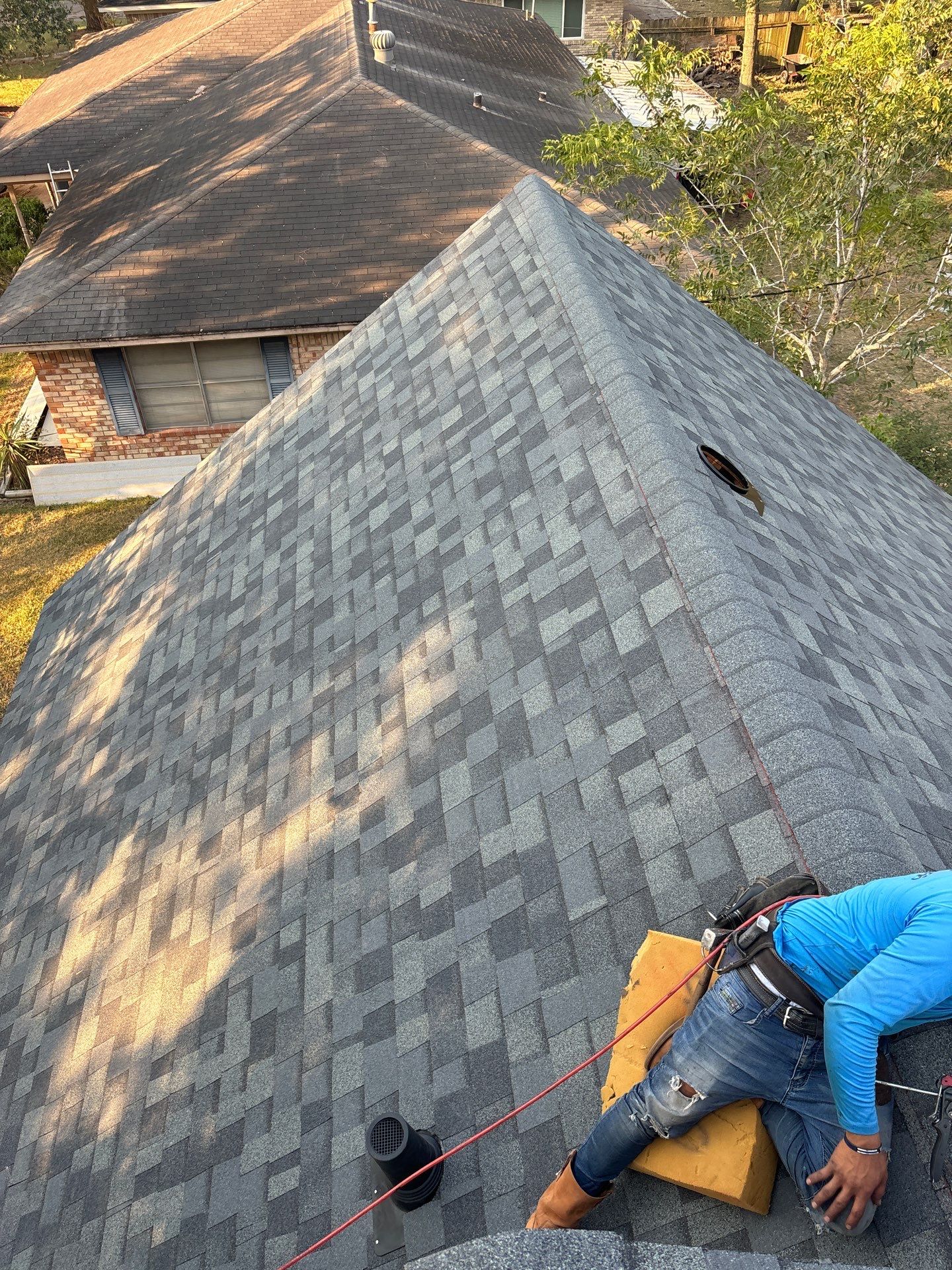 Residential Roofing Installation using Owen's Corning Duration (Lifetime) Shingles by Roof Repair Company
