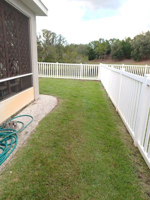 Vinyl Picket Fence Installation using Vinyl Picket Fence