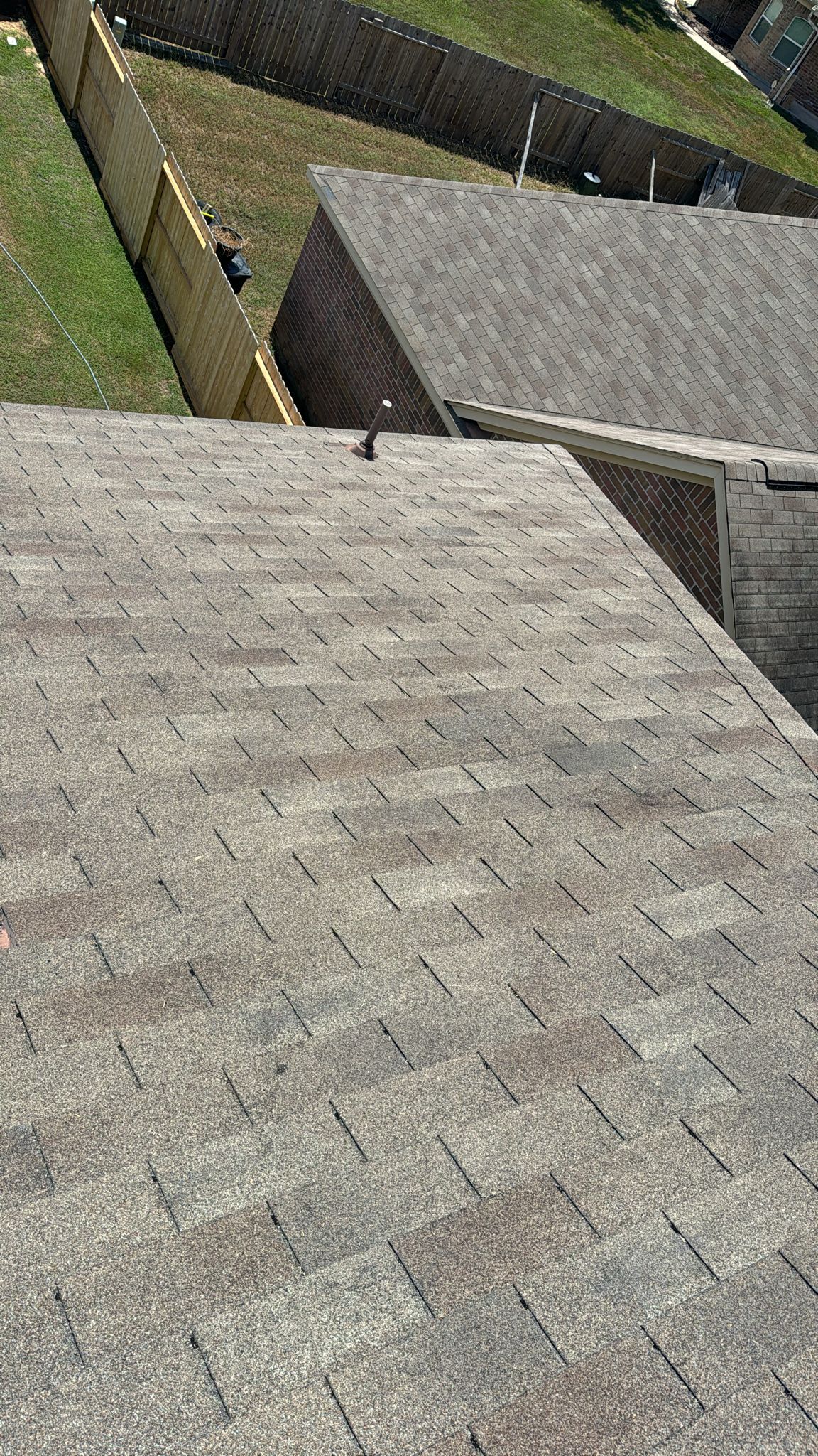 Hail Damage using Owen's Corning Duration (Lifetime) Shingles by Roof Repair Company