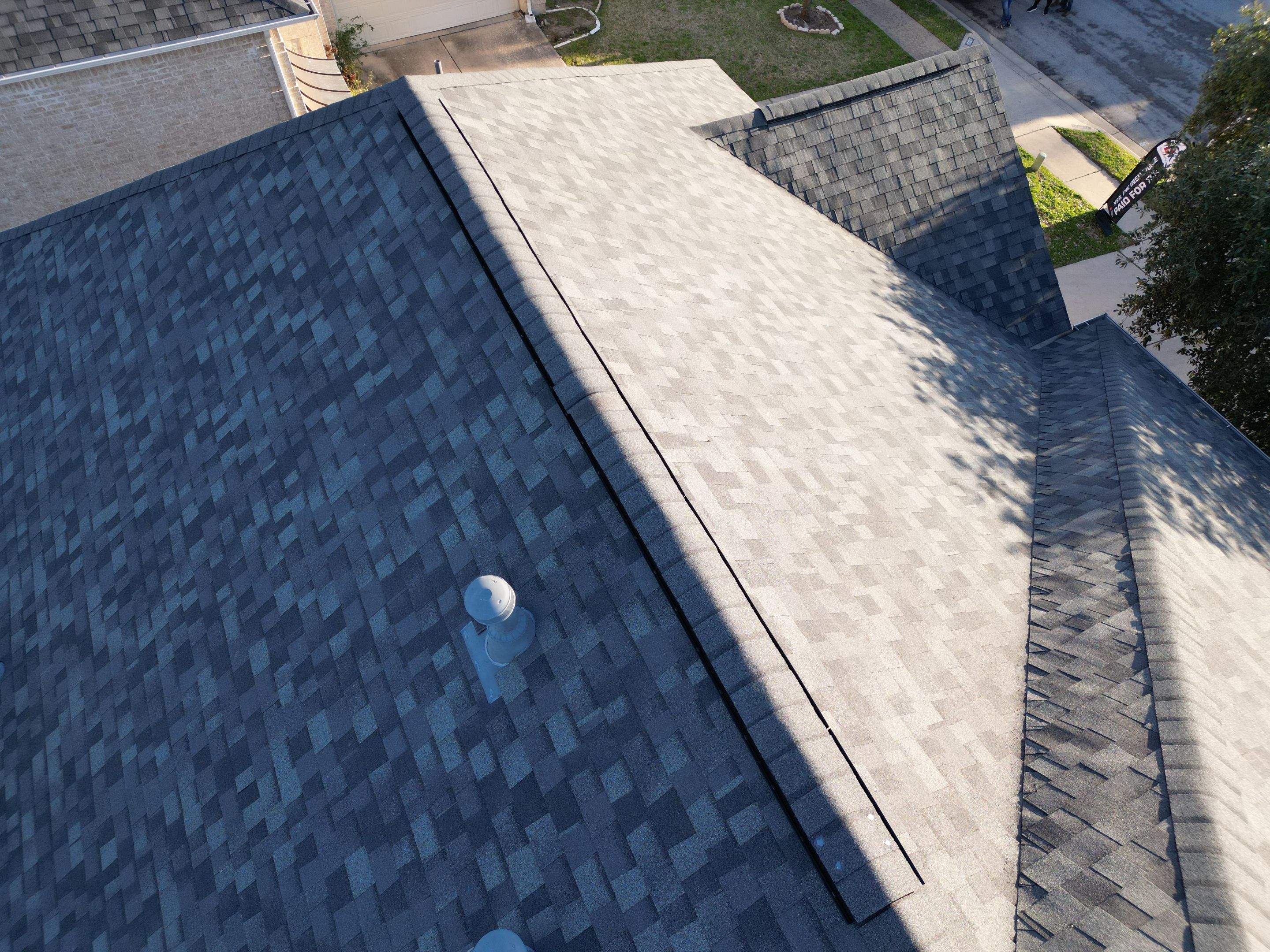 Estate Gray - Owens Corning TruDefinition Duration by RoofsOnly.com