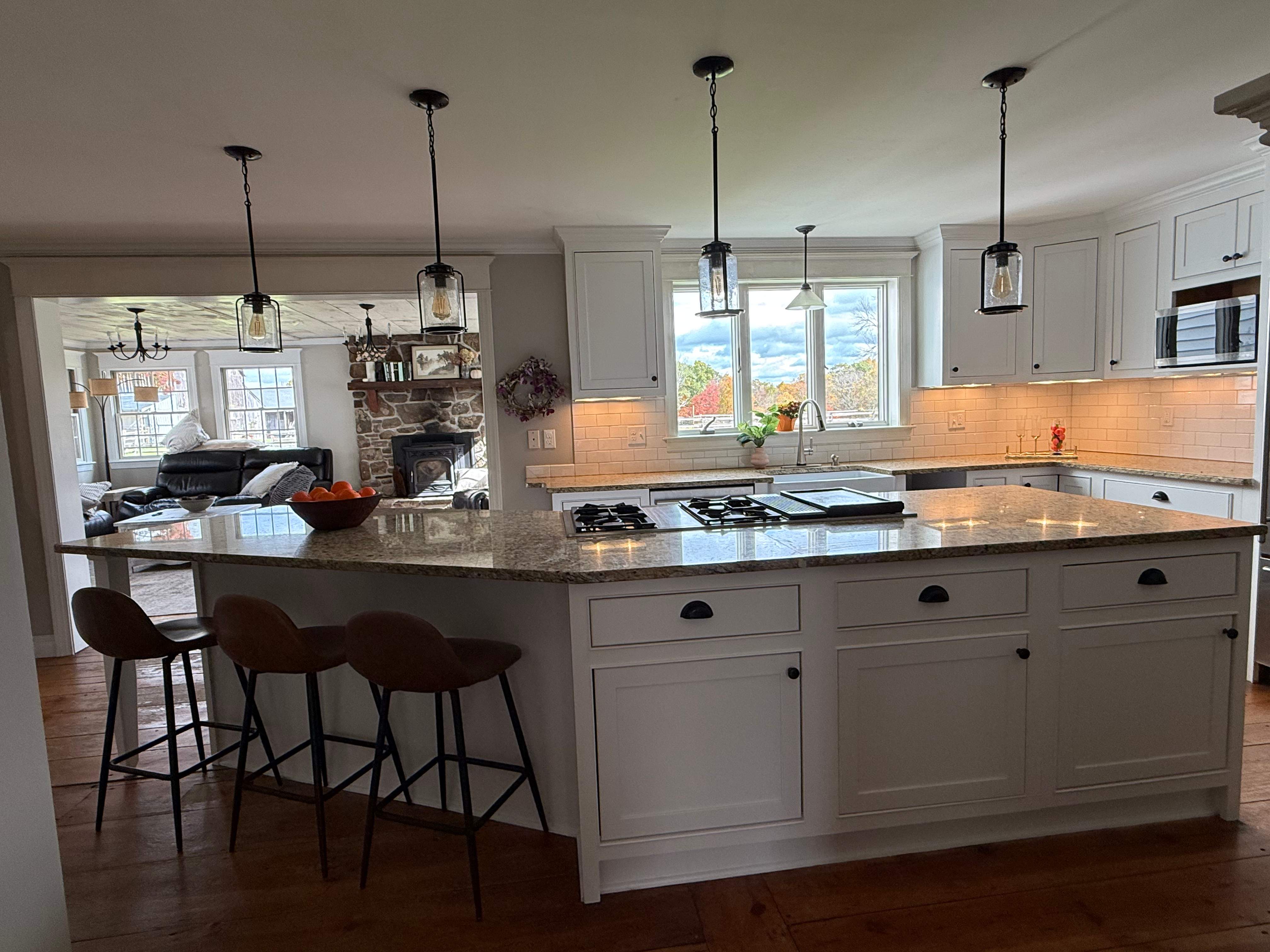 Cabinet Refinishing with Alabaster by EXCELLENCE | CARTO