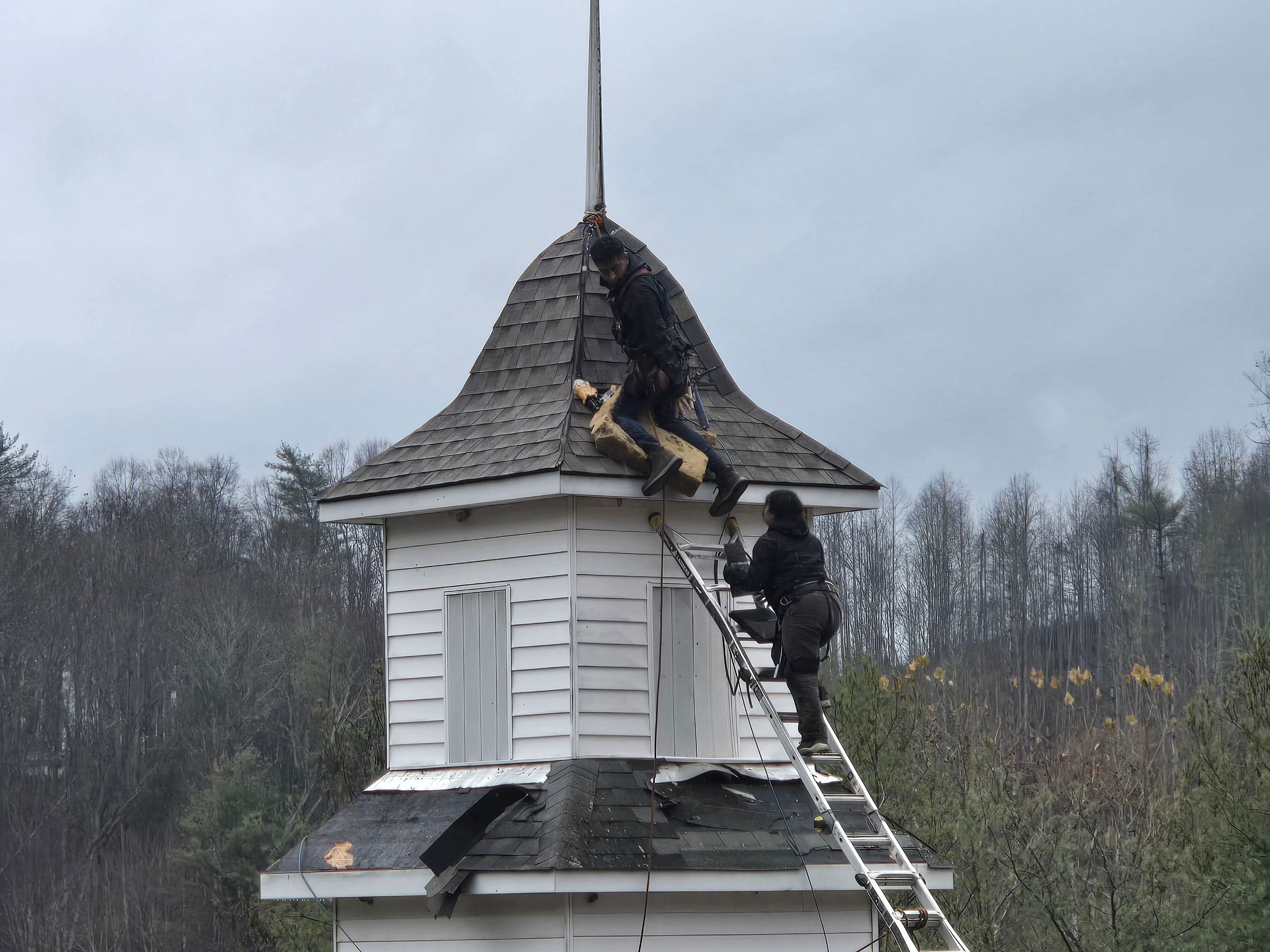 McKinney Cove Church by Omnia Roofing