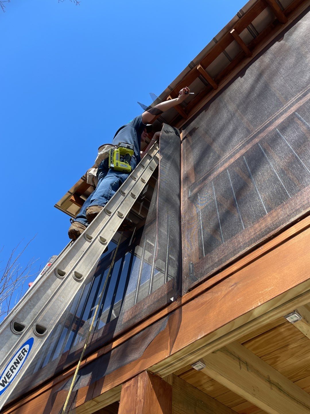 Balmoral Estates Screened Deck  by Pillar and Pine