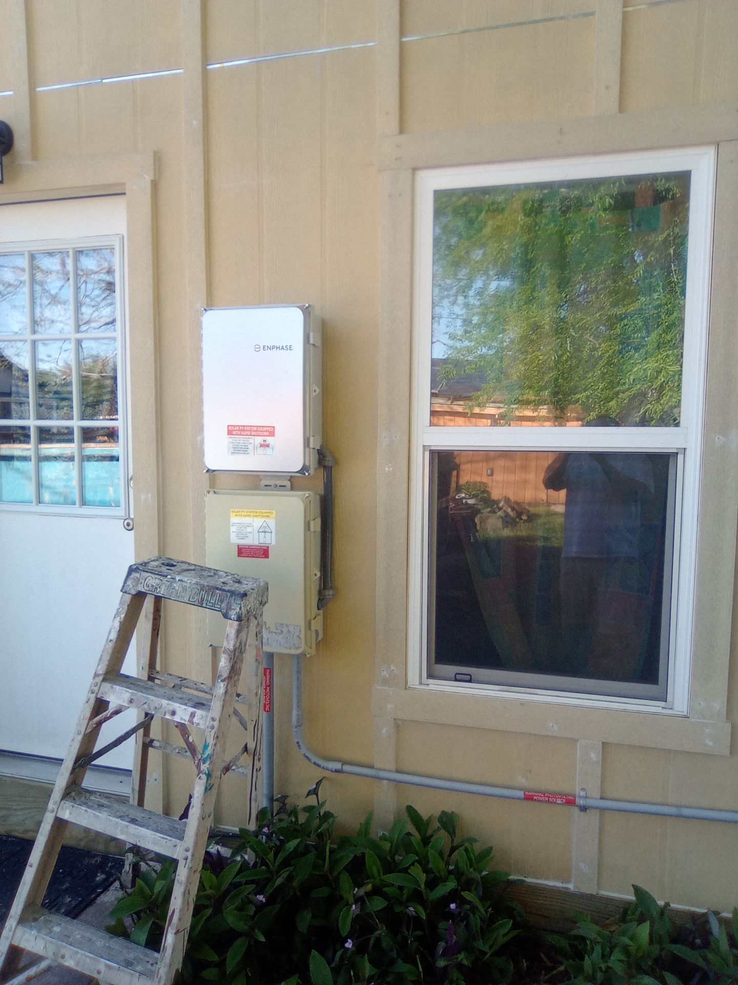 Vinyl to Hardie by Bayfront Roofing and Construction