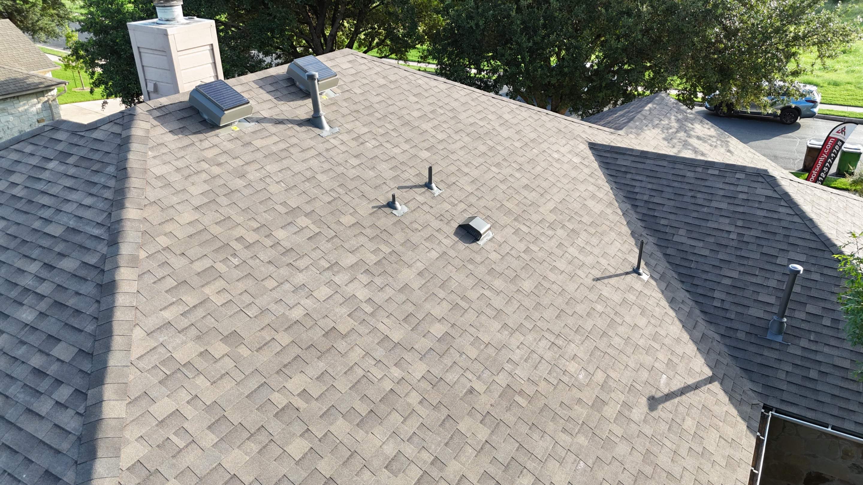 Weathered Wood - Malarkey Vista by RoofsOnly.com