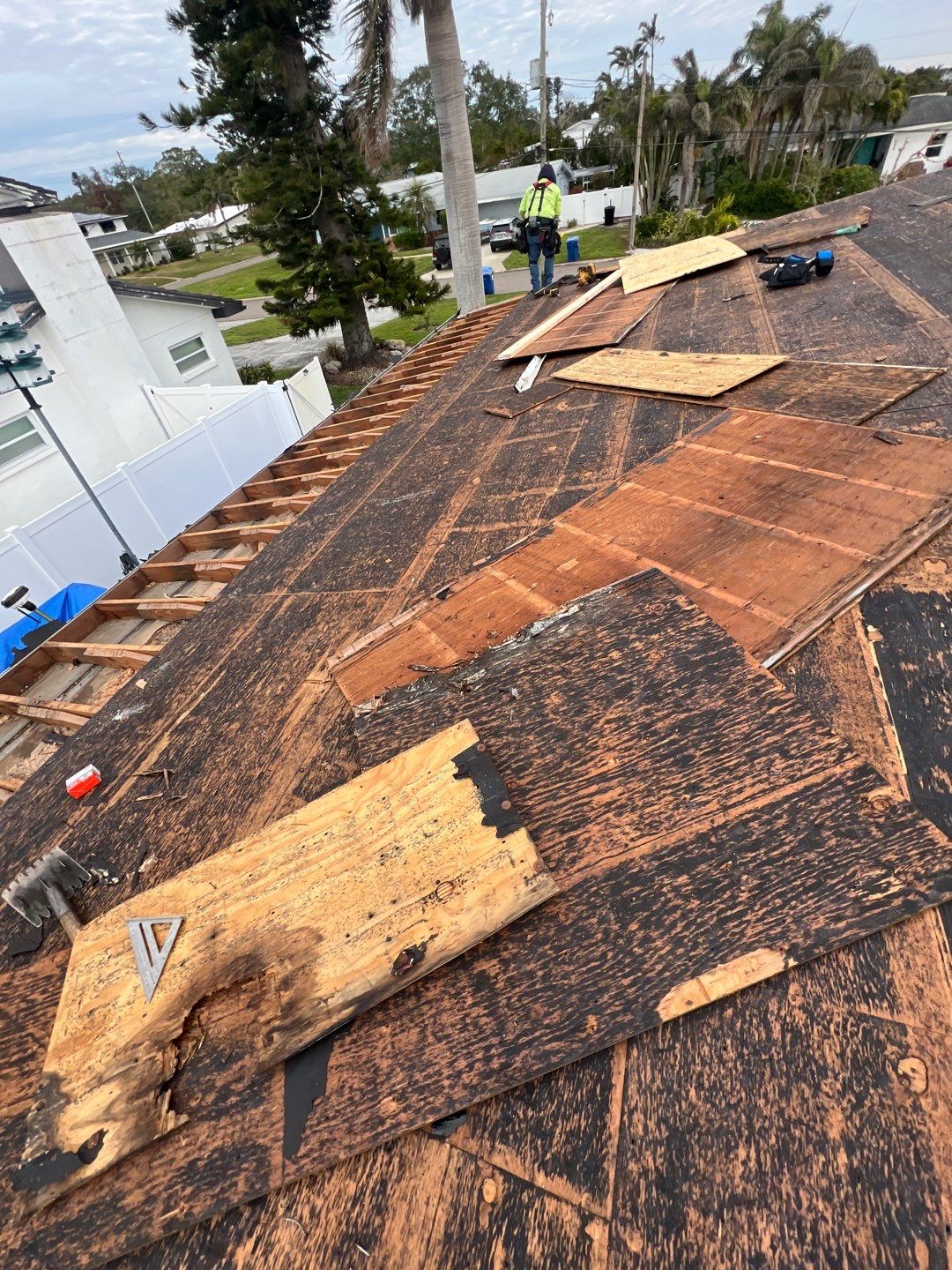 Project in St. Petersburg 33705 by Mitchell Roofing Company LLC 
