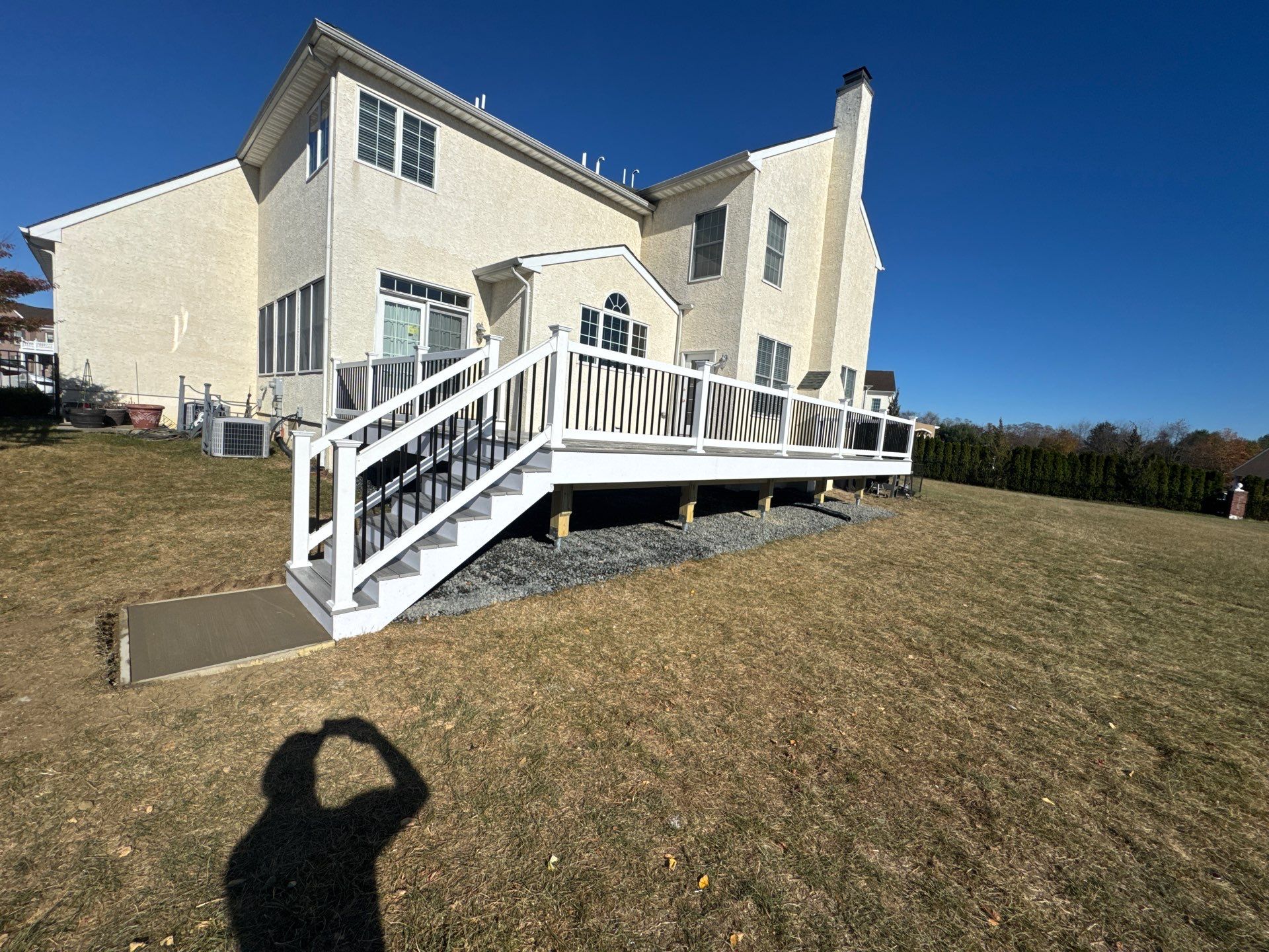 New Deck using Deckorators Venture - Color Saltwater by deck guardian