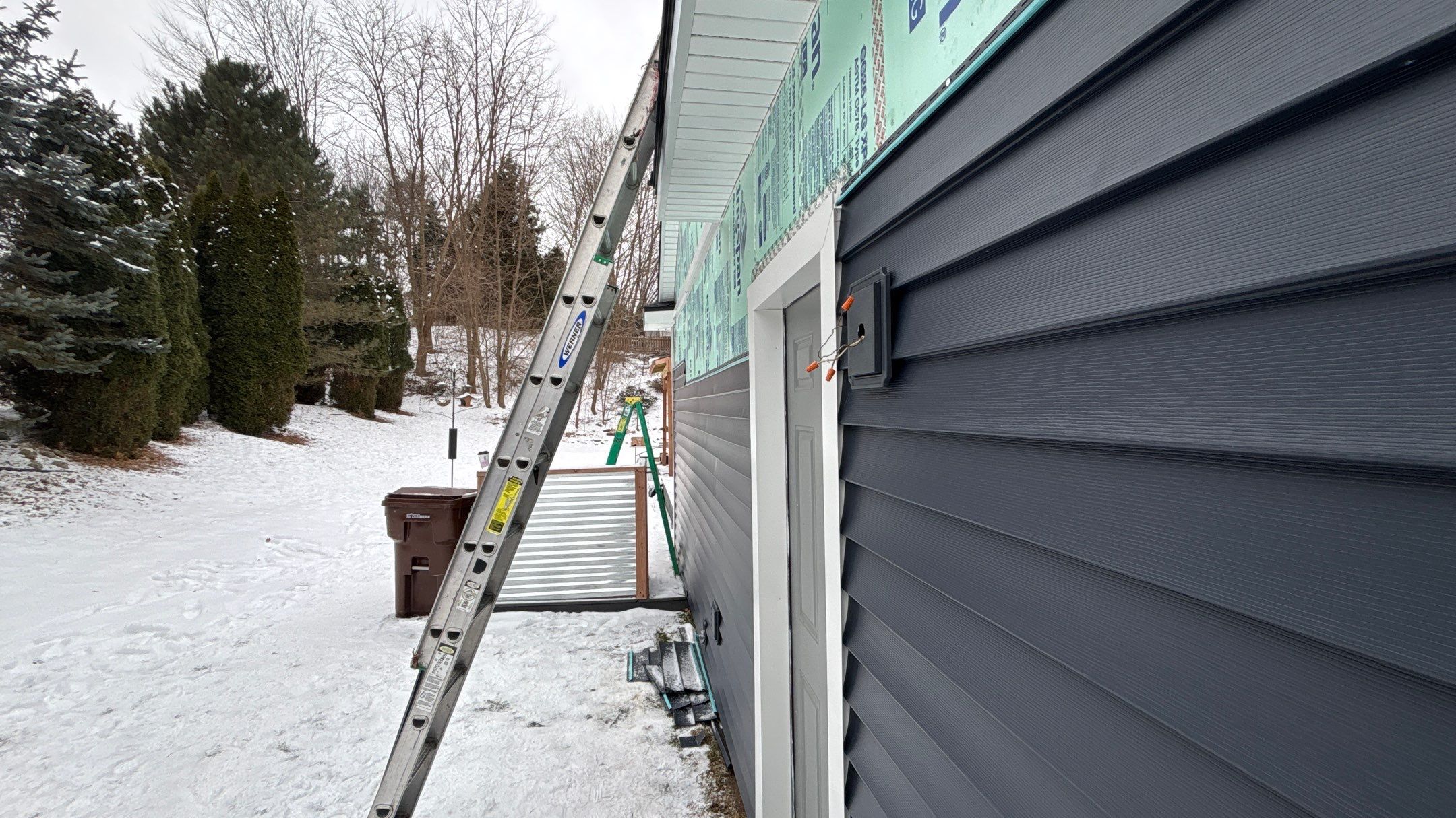 Siding Replacement using Alside Charter Oak D4.5" Riveria Dusk by 180 Contractors