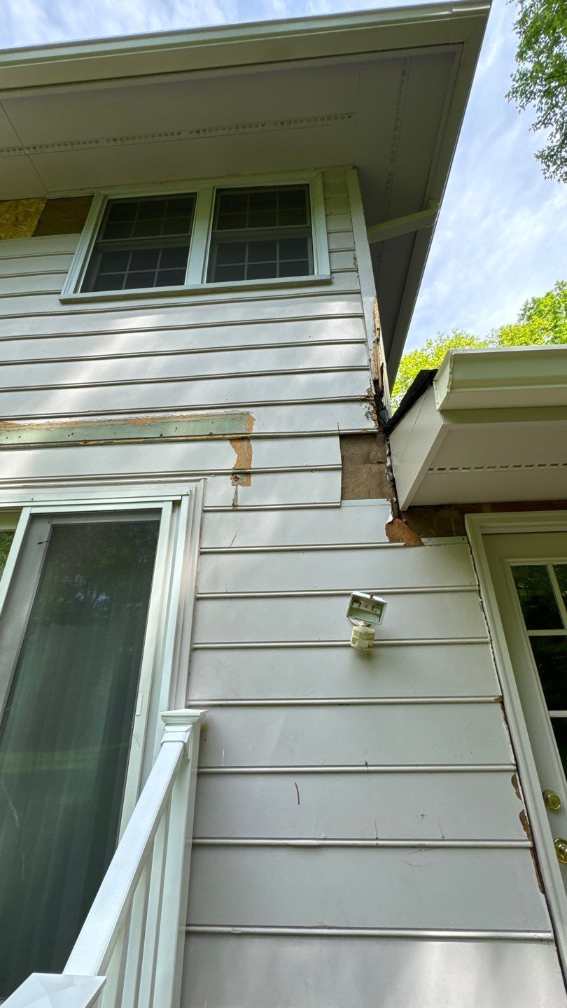 Great Falls: Siding Replacement with James Hardie Statement Beaded Plank in Cobblestone by RM Banning, Inc.