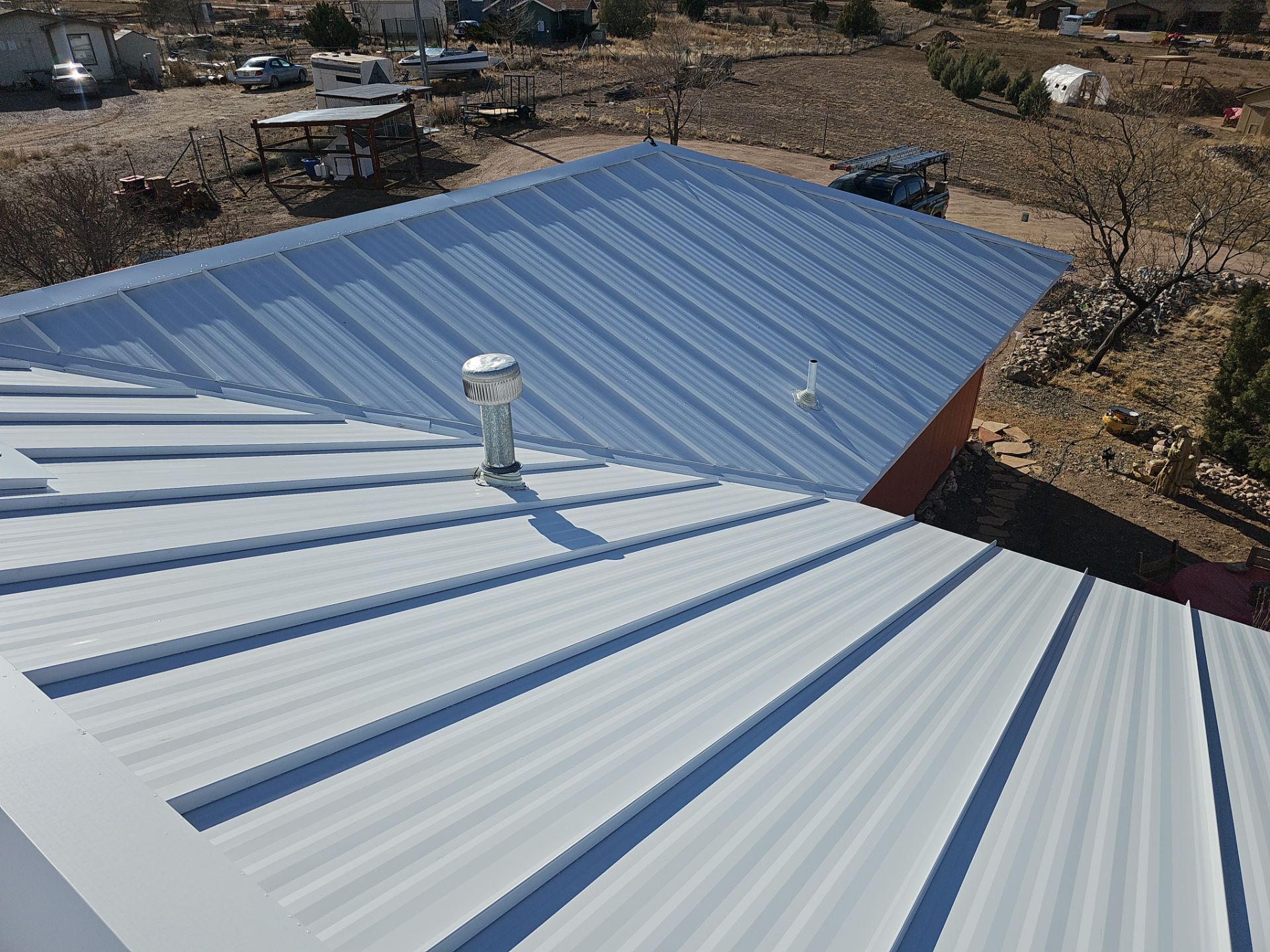 Arctic White Standing Seam by Reimagine Roofing