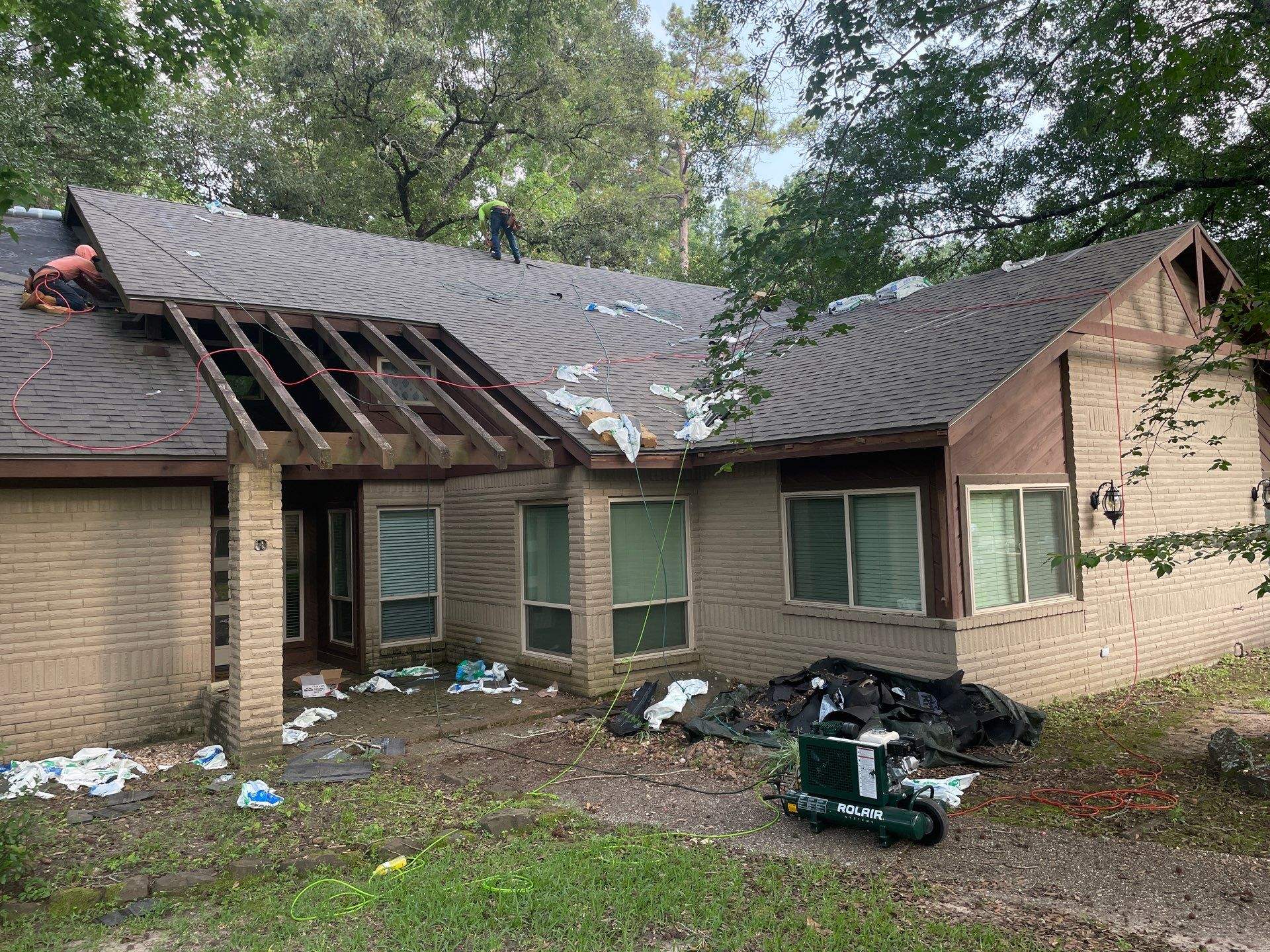 Malarkey Vista AR (Weathered Wood) - Kingwood, TX by GPRC