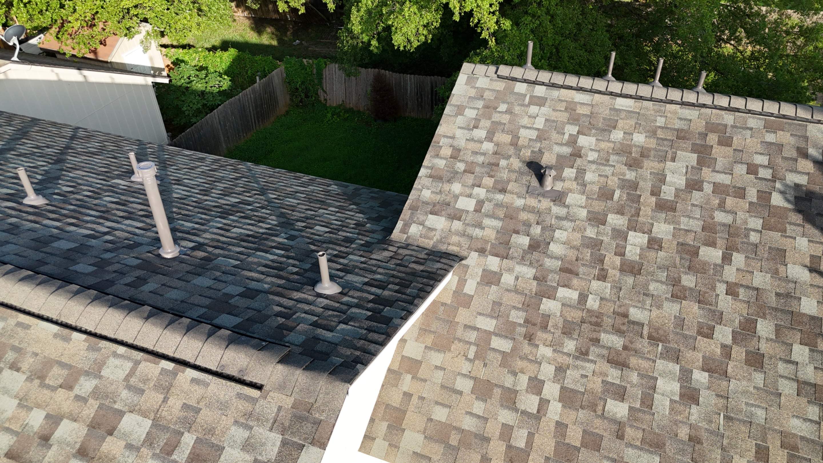 Driftwood - Owens Corning TruDefinition Duration by RoofsOnly.com