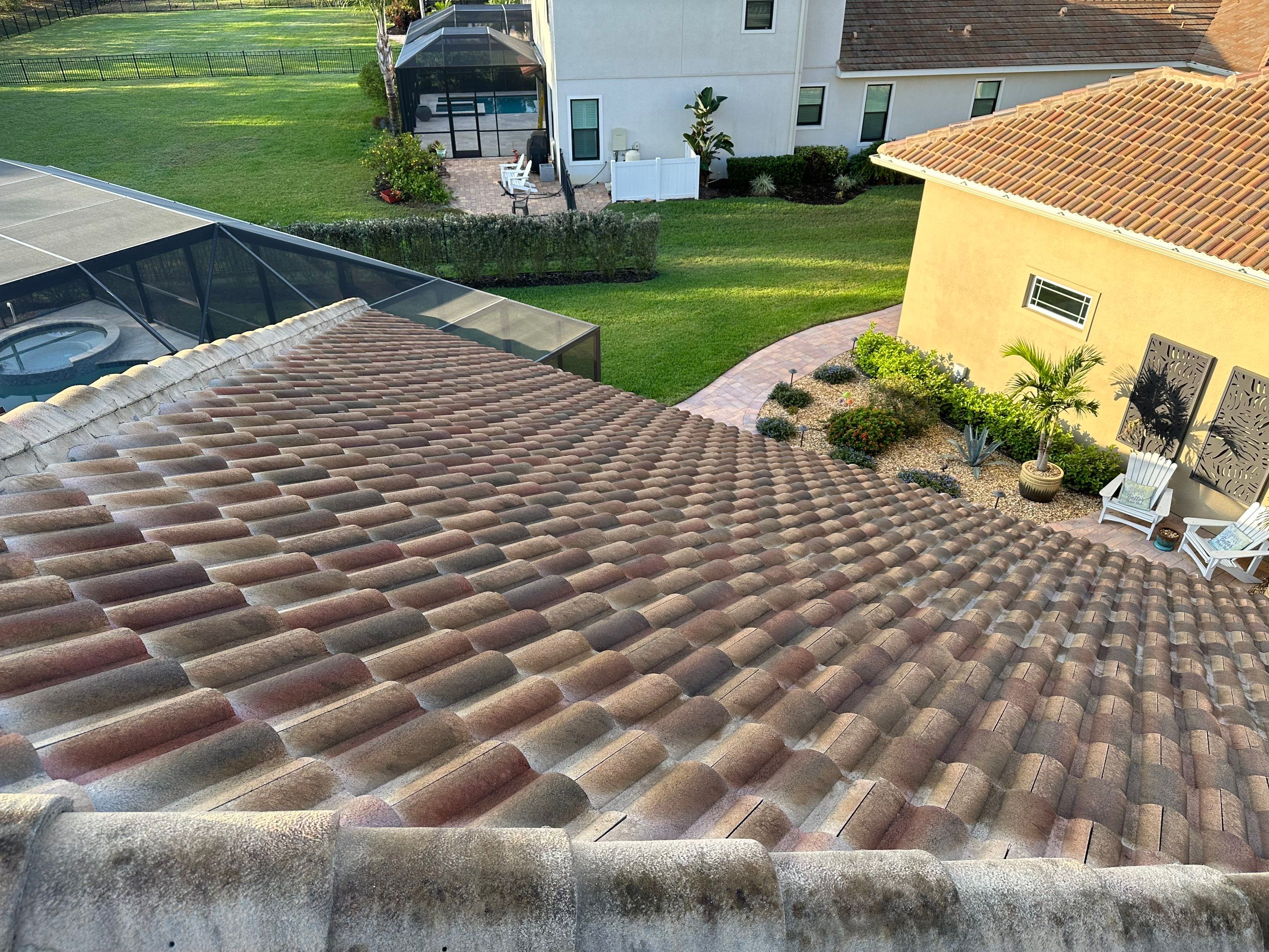 Concrete Tile Roof Cleaning in Winding River Community, Bradenton, FL | Sunshine AquaWash by Sunshine AquaWash