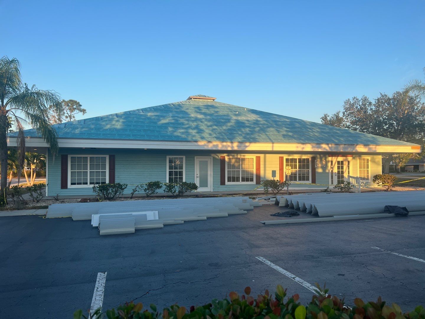 Commercial Standing Seam Metal Replacement in Fort Myers, FL by International Roofing