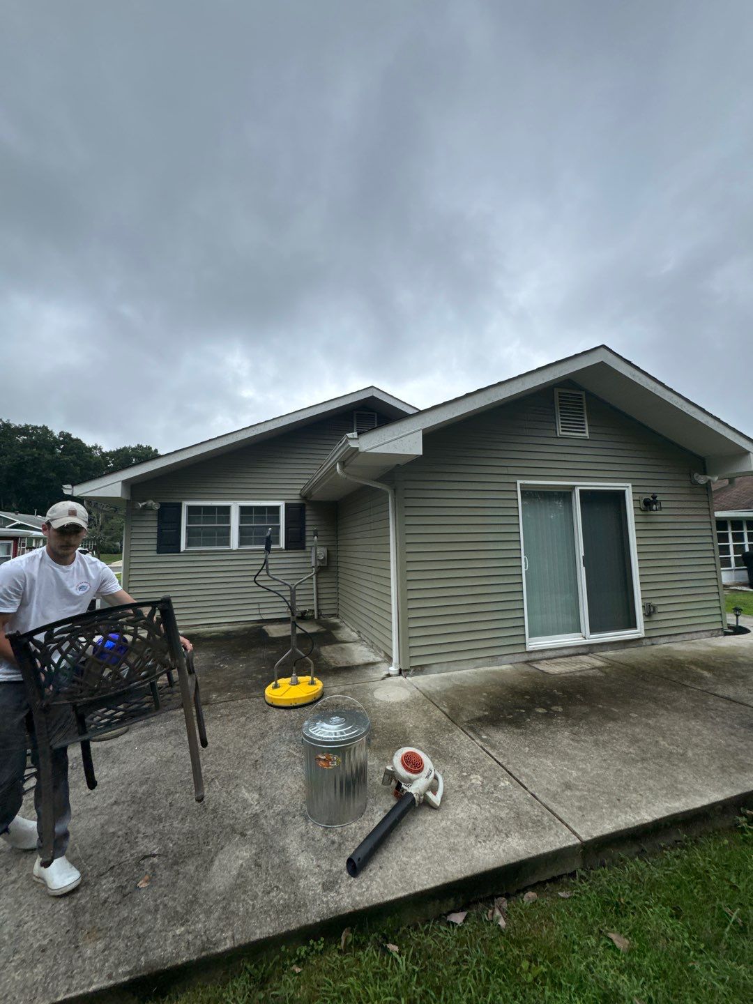 Residential Cleaning by SJ Exterior