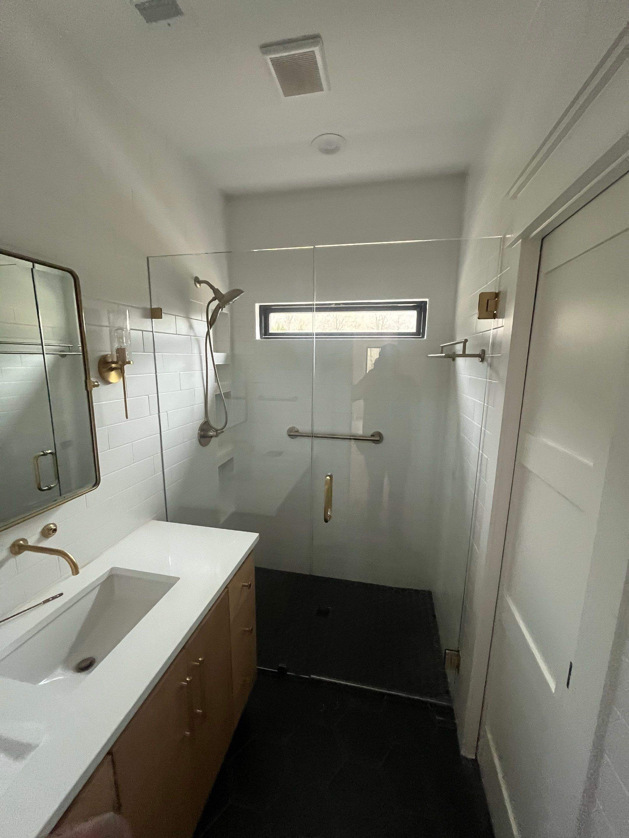 Shower Pictures by Custom Glass Service