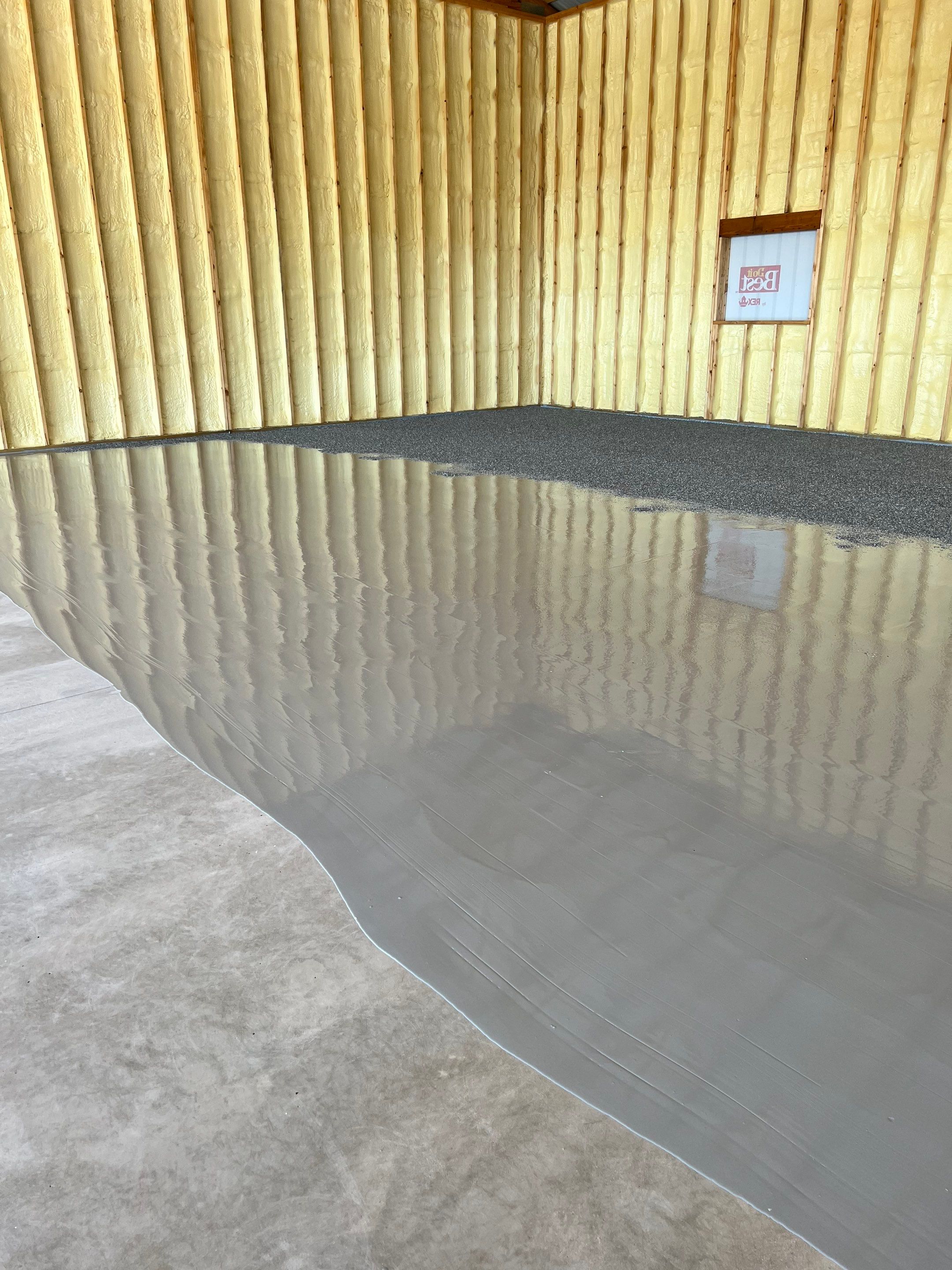 Flooring  by Cutting edge painting 