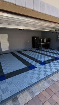 3 Car Garage with Swisstrax